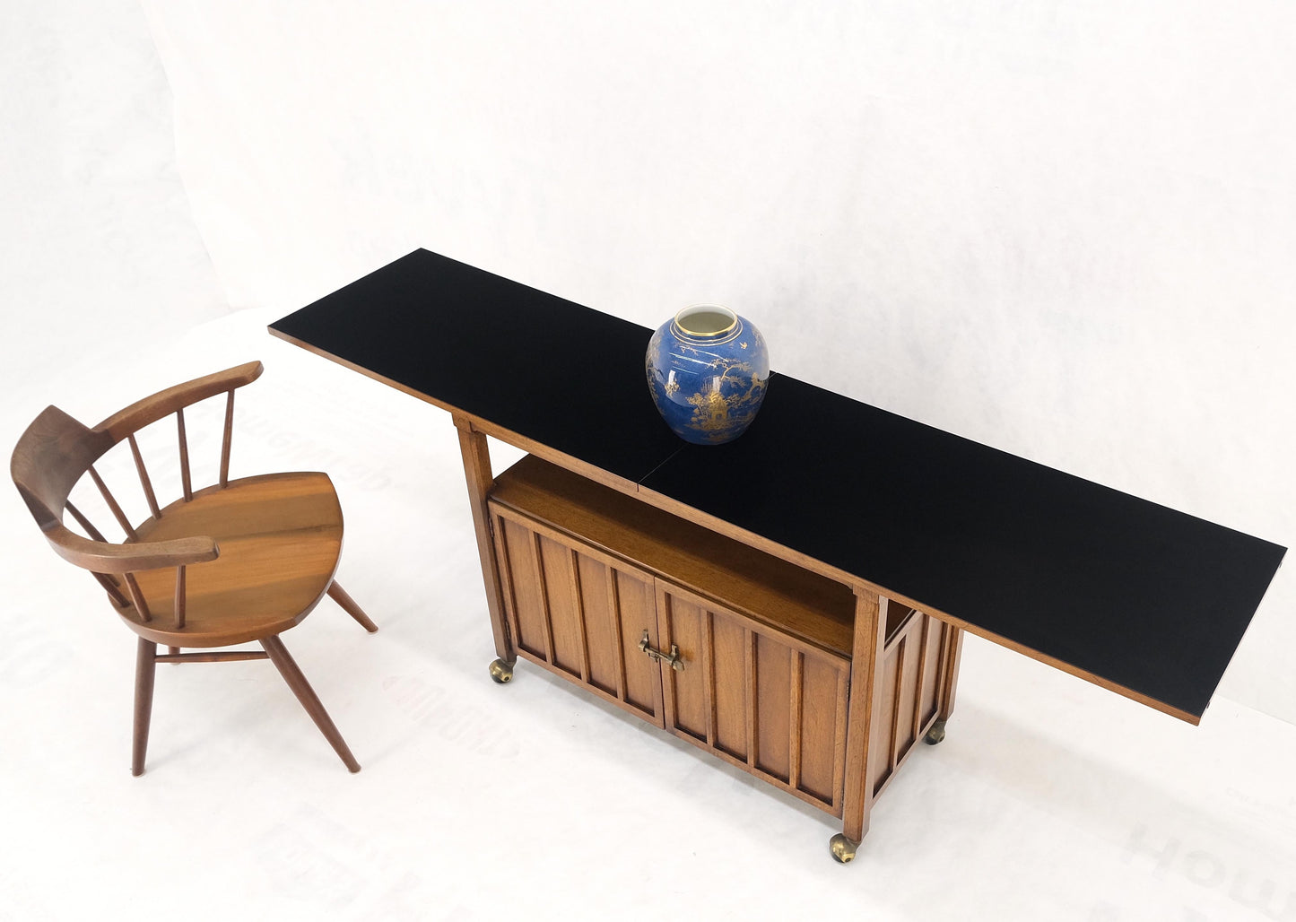 EstablishedLines Mid Century Modern Flip Top Black Laminate Serving Cart Bar Cabinet Wheels MINT!
