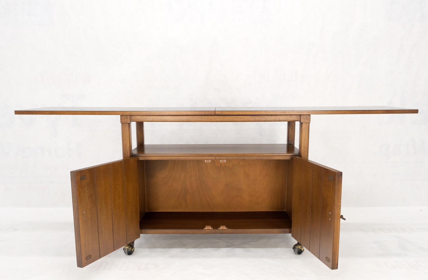EstablishedLines Mid Century Modern Flip Top Black Laminate Serving Cart Bar Cabinet Wheels MINT!