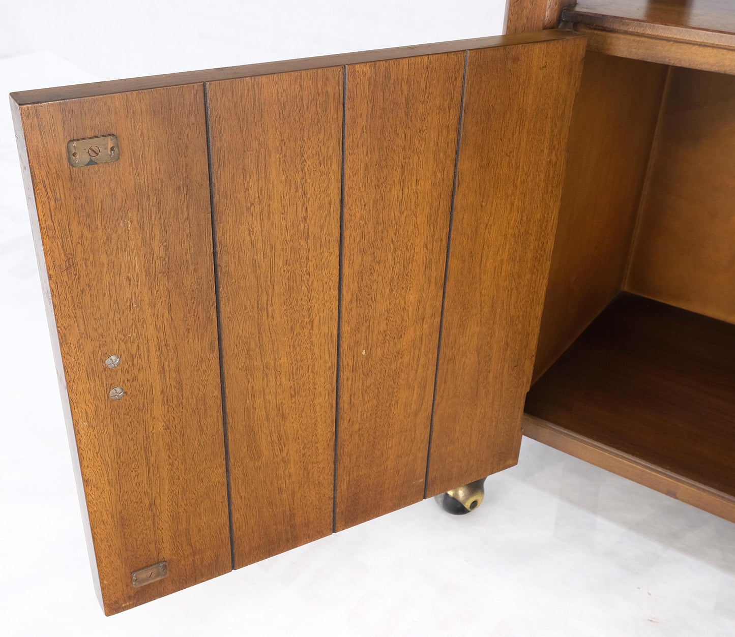 EstablishedLines Mid Century Modern Flip Top Black Laminate Serving Cart Bar Cabinet Wheels MINT!