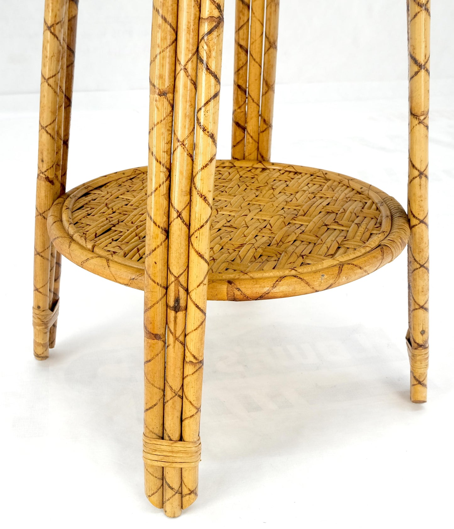 EstablishedLines Bamboo Rattan c1970s 4 Legged Two Tier Round Side Table Floor Lamp MINT!