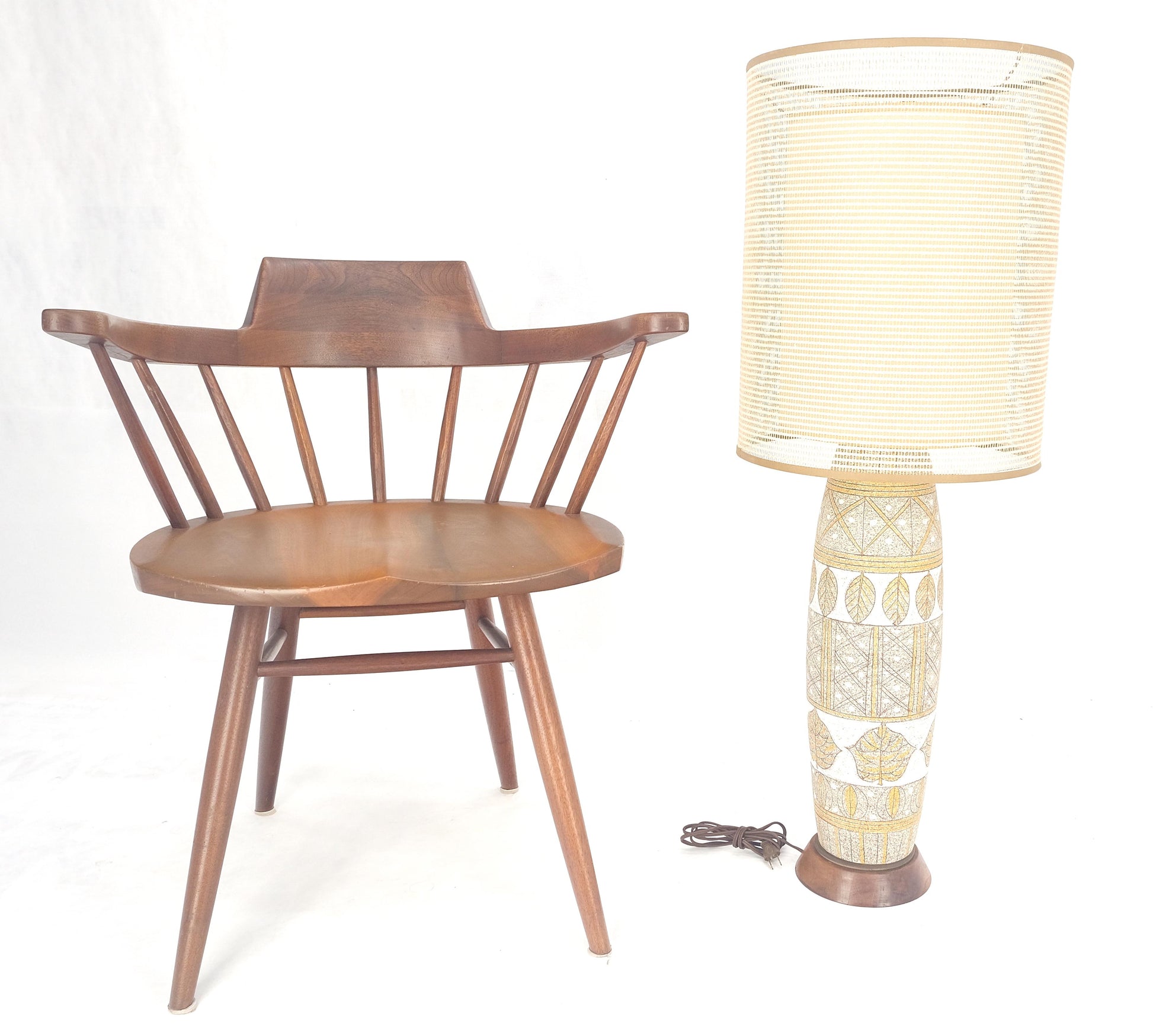 EstablishedLines Fratelli Fanciullacci  Ramor Pottery Table Lamp Original Shade Walnut Base MINT