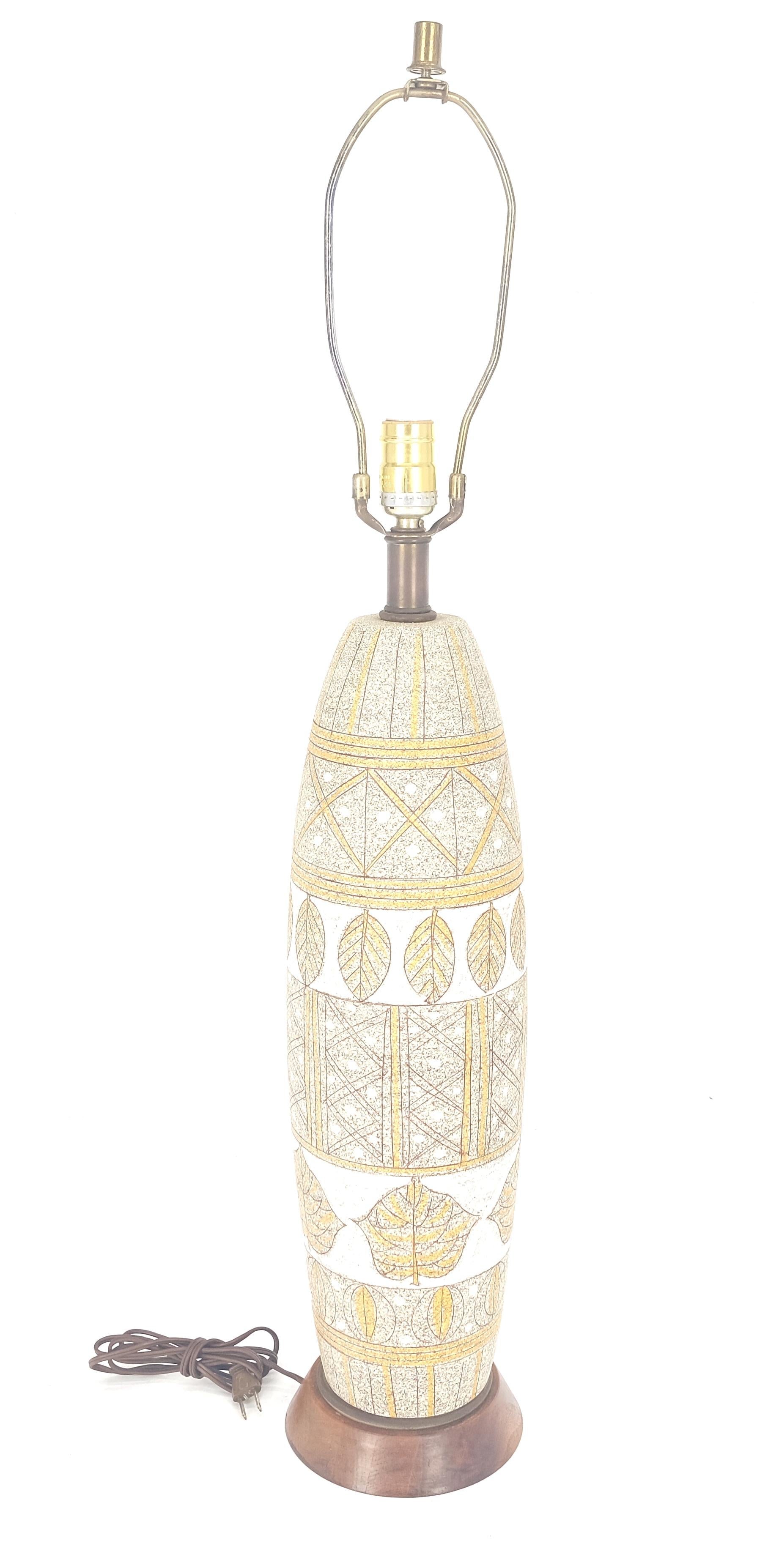 EstablishedLines Fratelli Fanciullacci  Ramor Pottery Table Lamp Original Shade Walnut Base MINT