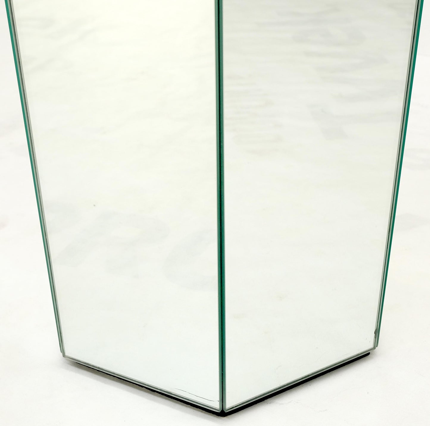 EstablishedLines Tall Hexagon Mid-Century Modern Mirrored Pedestal Stand Side Table Mint!