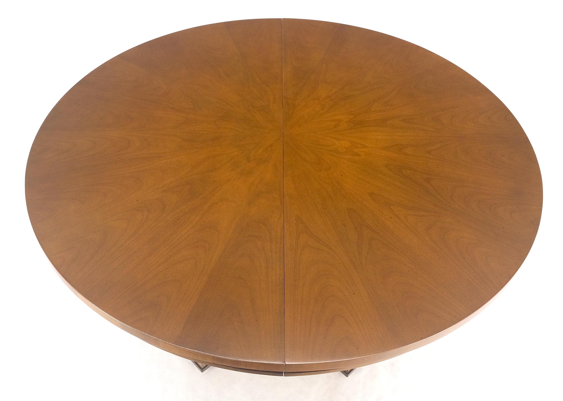 EstablishedLines Baker Round Racetrack Single Pedestal Base Two Leave Fruitwood Dining Table MINT