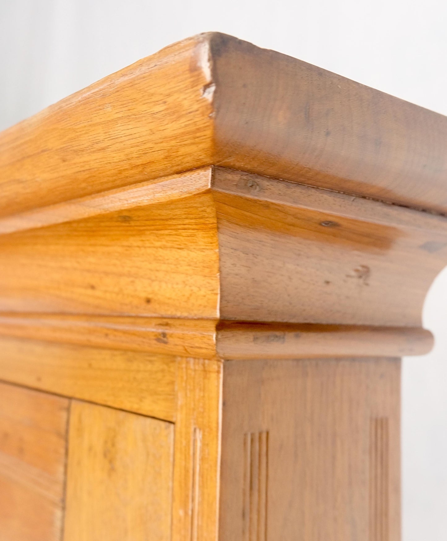EstablishedLines Victorian Solid Walnut Hanging Flat Wall Cabinet for Keys Crown Top MINT