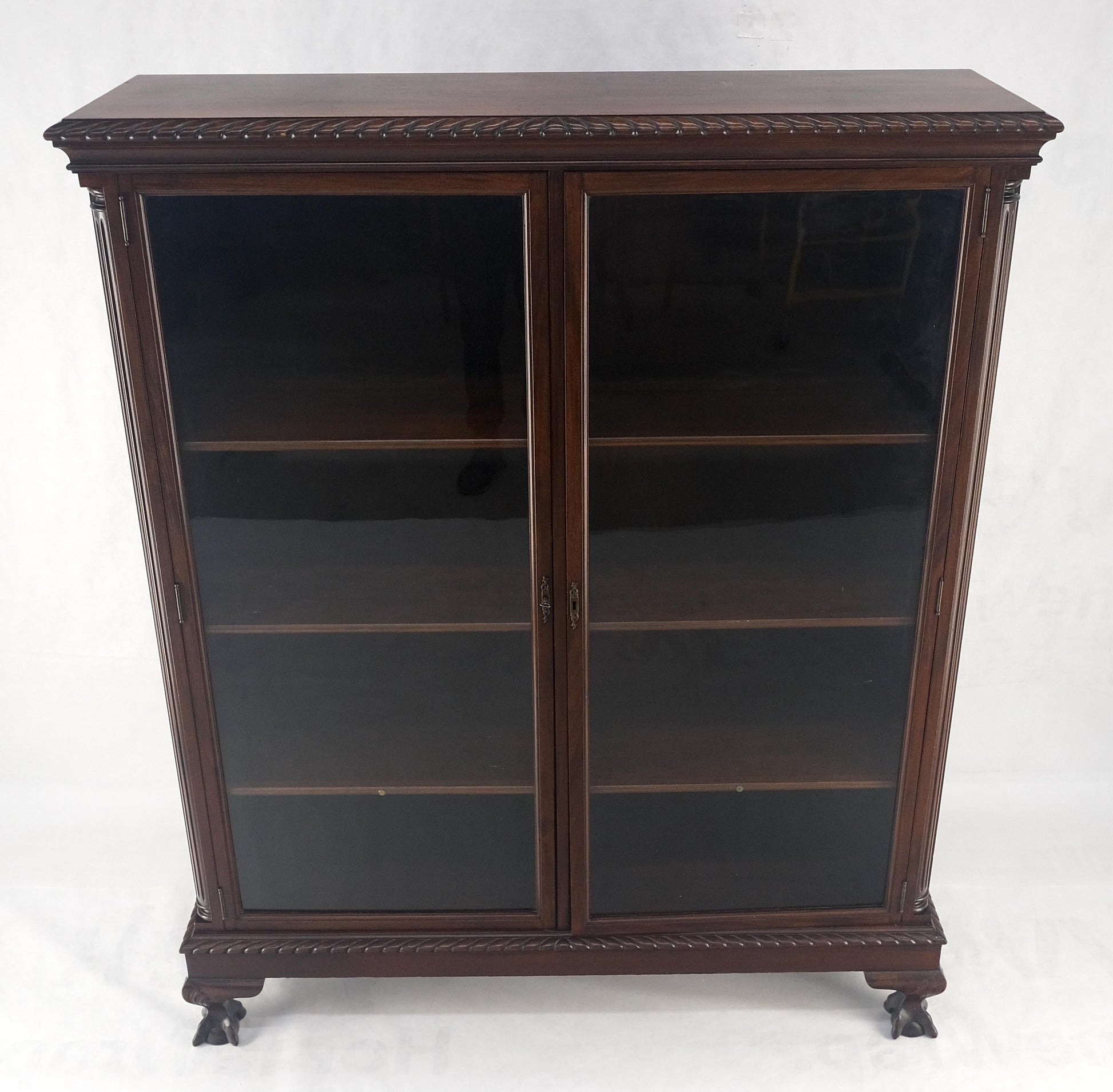EstablishedLines Mahogany 2 Door Chippendale Style Carved Ball & Claw Feet Rope Edge Bookcase