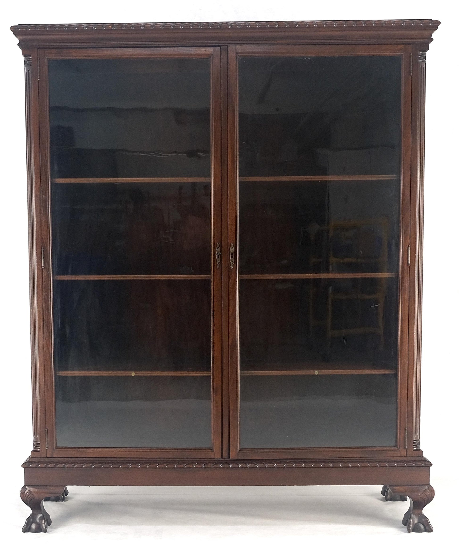 EstablishedLines Mahogany 2 Door Chippendale Style Carved Ball & Claw Feet Rope Edge Bookcase