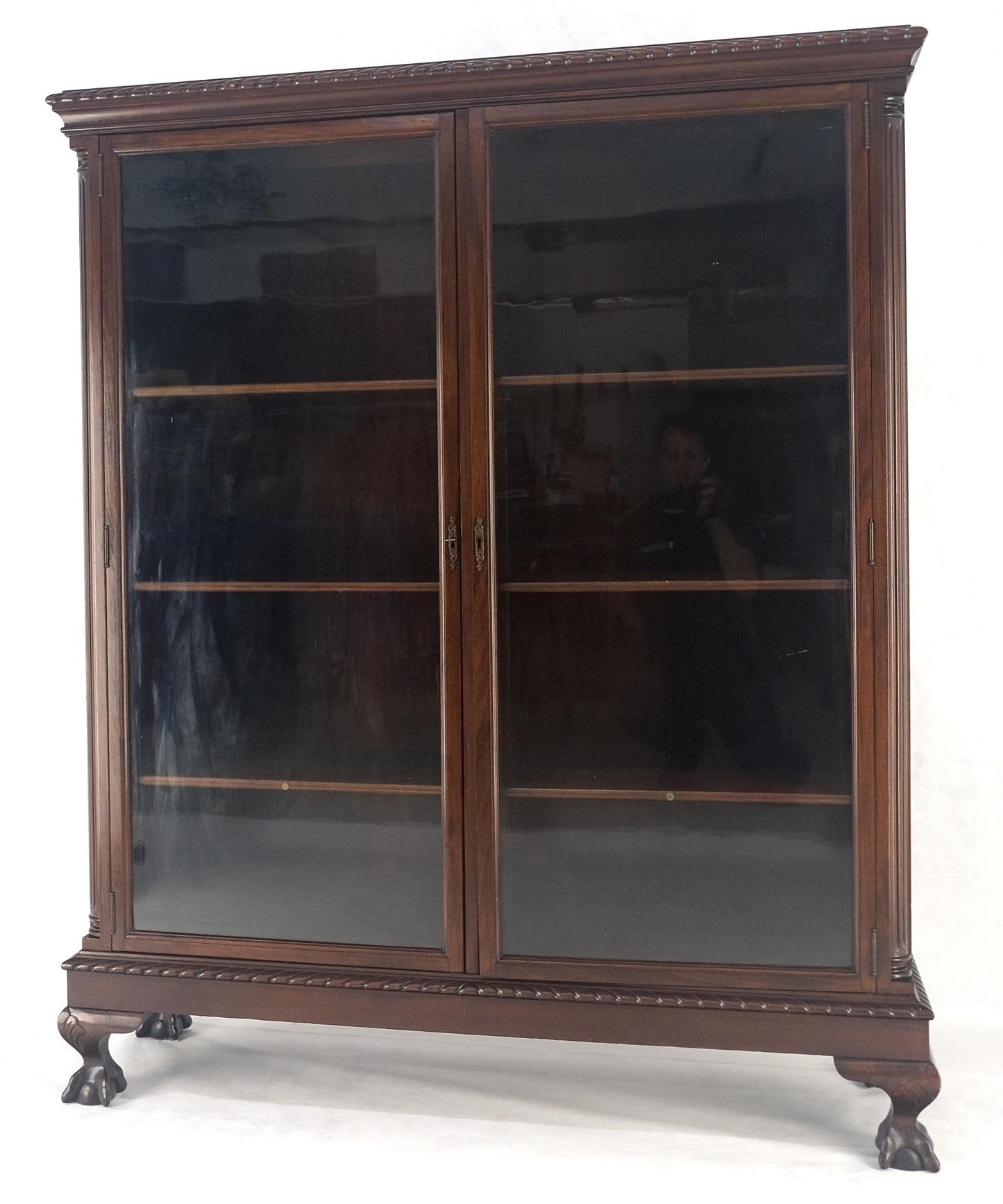EstablishedLines Mahogany 2 Door Chippendale Style Carved Ball & Claw Feet Rope Edge Bookcase