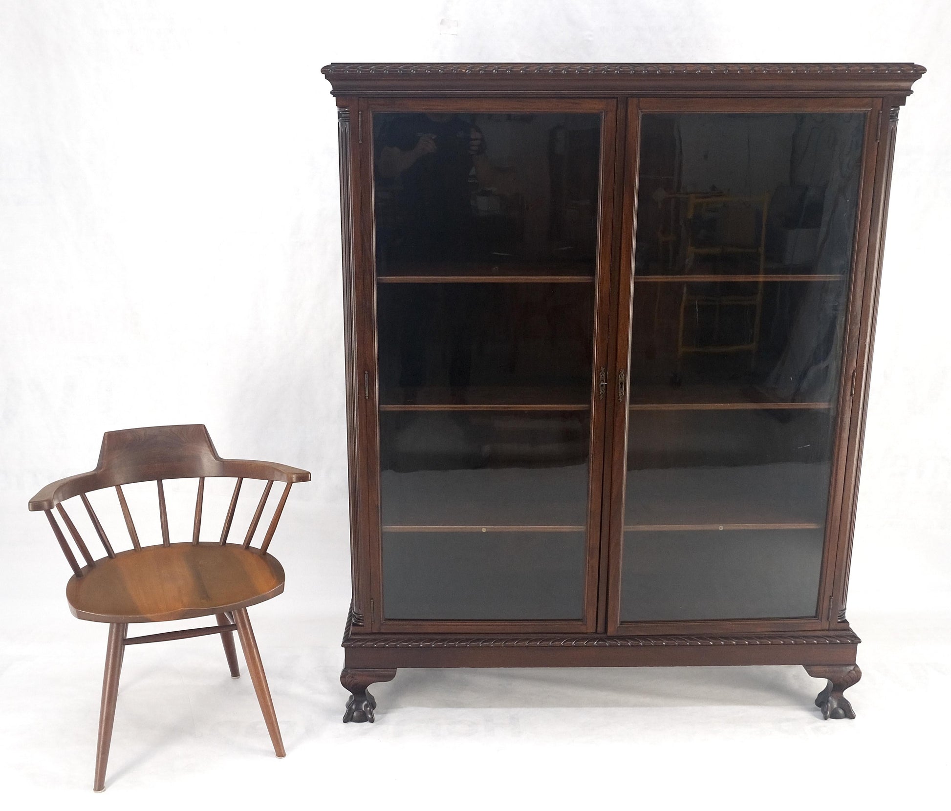EstablishedLines Mahogany 2 Door Chippendale Style Carved Ball & Claw Feet Rope Edge Bookcase