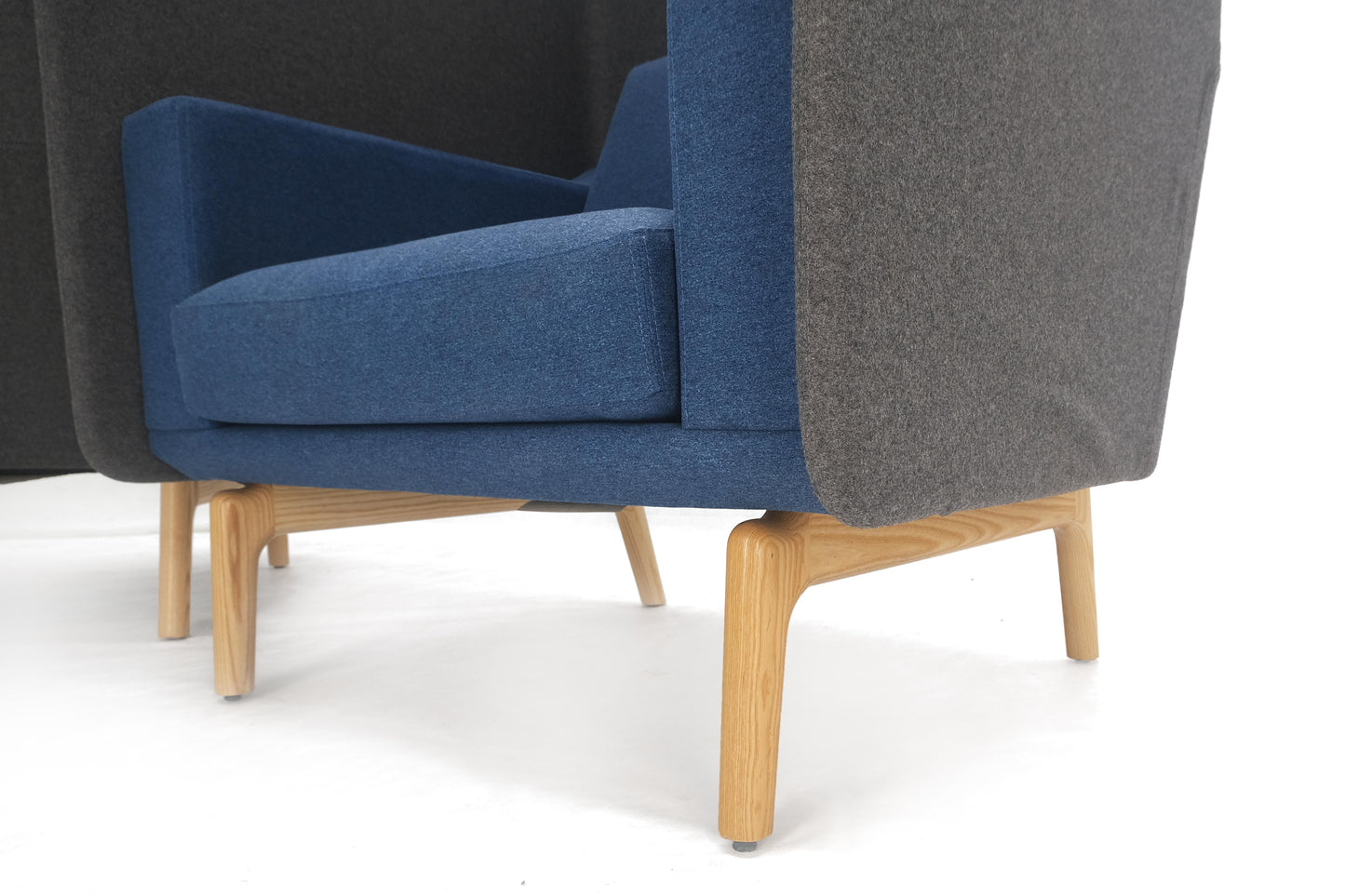 EstablishedLines Pair Mid Century Modern Wingback Lounge Chairs Blue Grey Wool Upholstery MINT!
