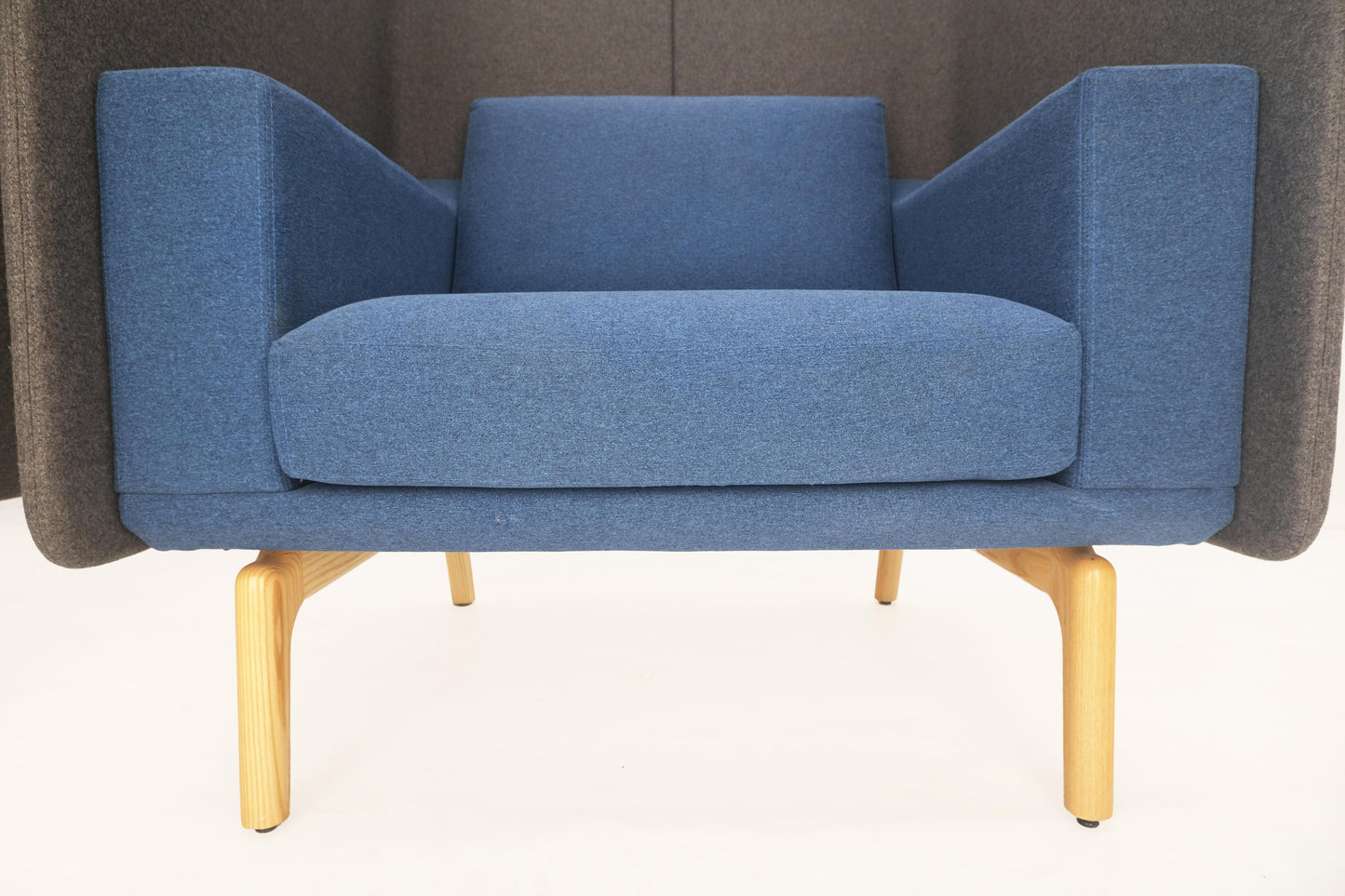 EstablishedLines Pair Mid Century Modern Wingback Lounge Chairs Blue Grey Wool Upholstery MINT!