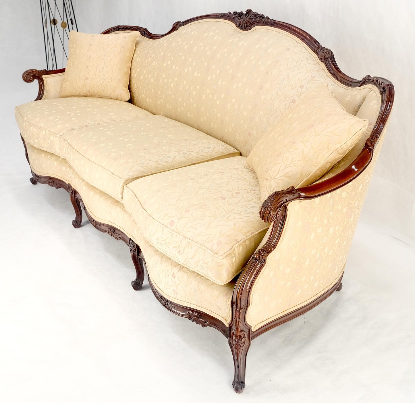 EstablishedLines Very Fine Carved Mahogany Frame Cream Upholstery Curved Back French Sofa MINT!