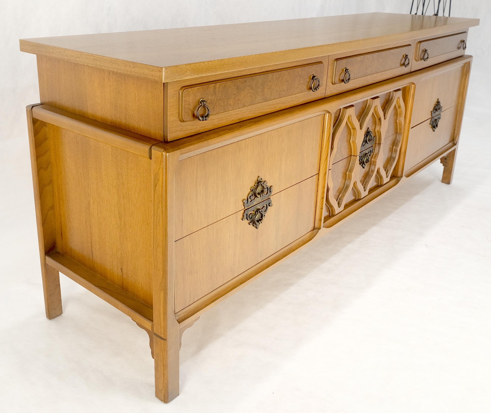 EstablishedLines Asian Inspired Light Walnut 9 Drawers Long Mid Century Dresser Credenza MINT!