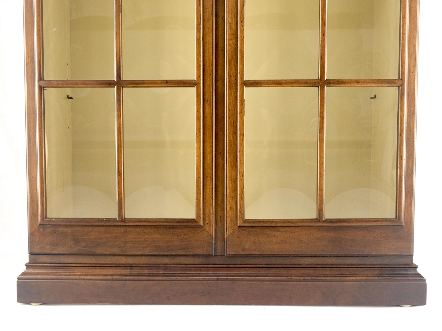 EstablishedLines 7' Tall Bubble Glass Double Doors Adjustable Shelves Bookcase Display Cabinet