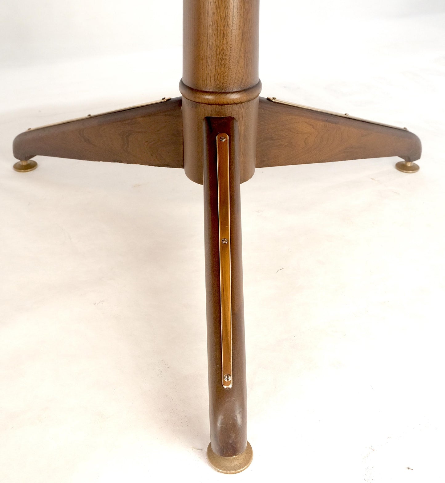 EstablishedLines Walnut Boat Shape Double Tripod Bases One Extension Leaf Board Dining Table MINT