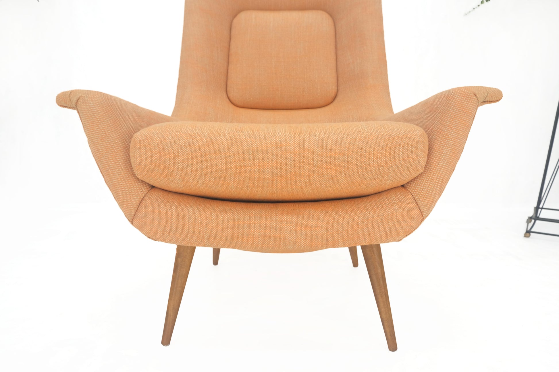 EstablishedLines Lawrence Peabody Tapered Dowel Leg Lounge Chair Matching Ottoman New Upholstery