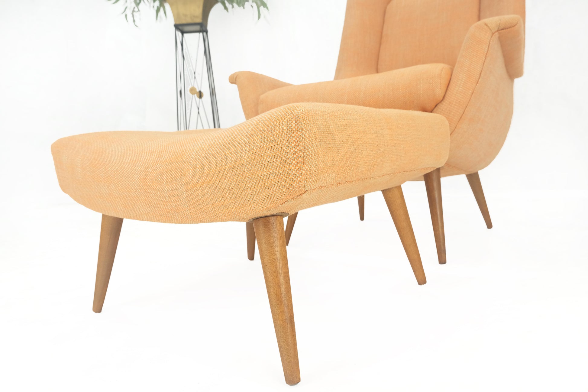 EstablishedLines Lawrence Peabody Tapered Dowel Leg Lounge Chair Matching Ottoman New Upholstery