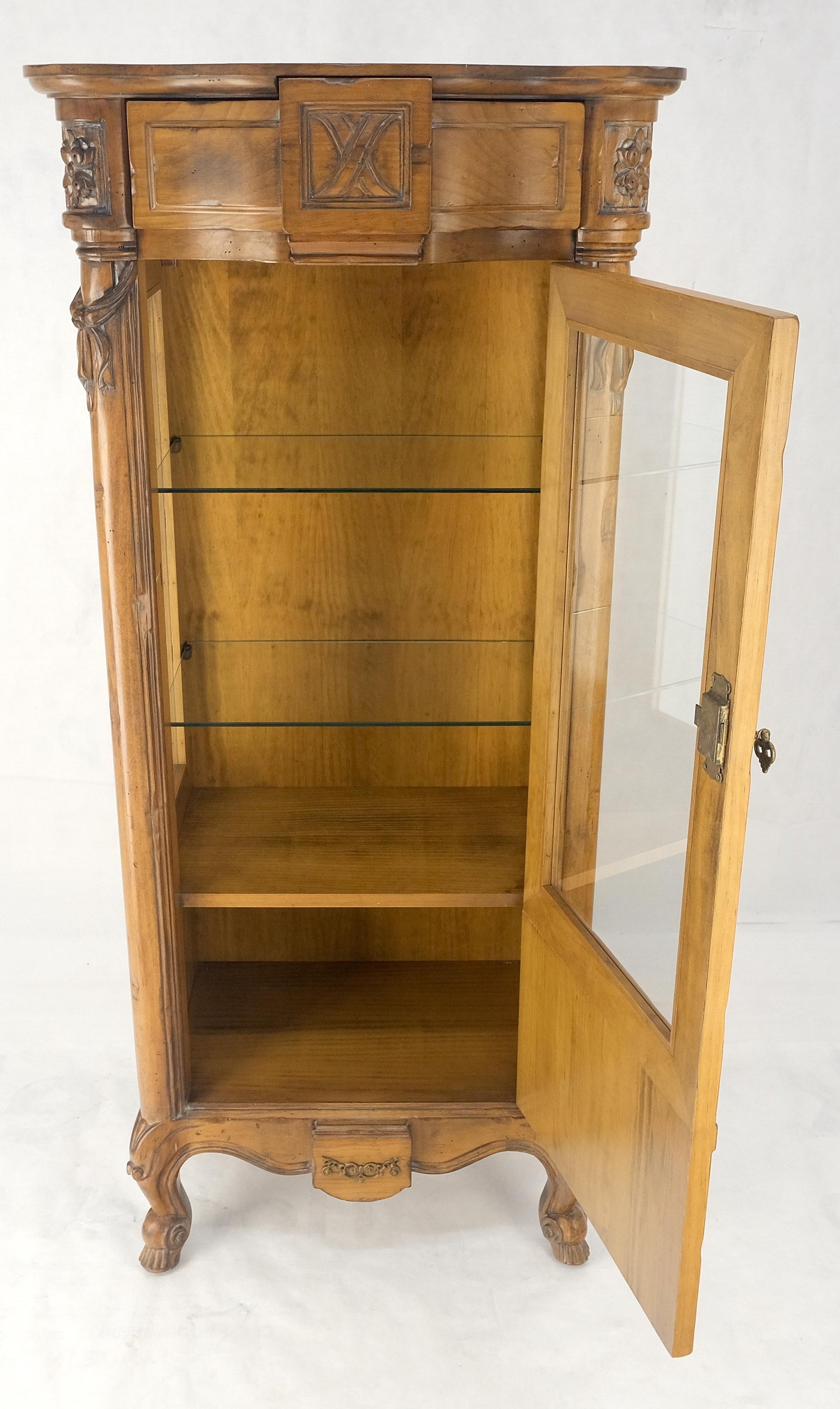 EstablishedLines Compact Regency One Door Carved 26" Wide 3 Tier Italian Curio Cabinet MINT