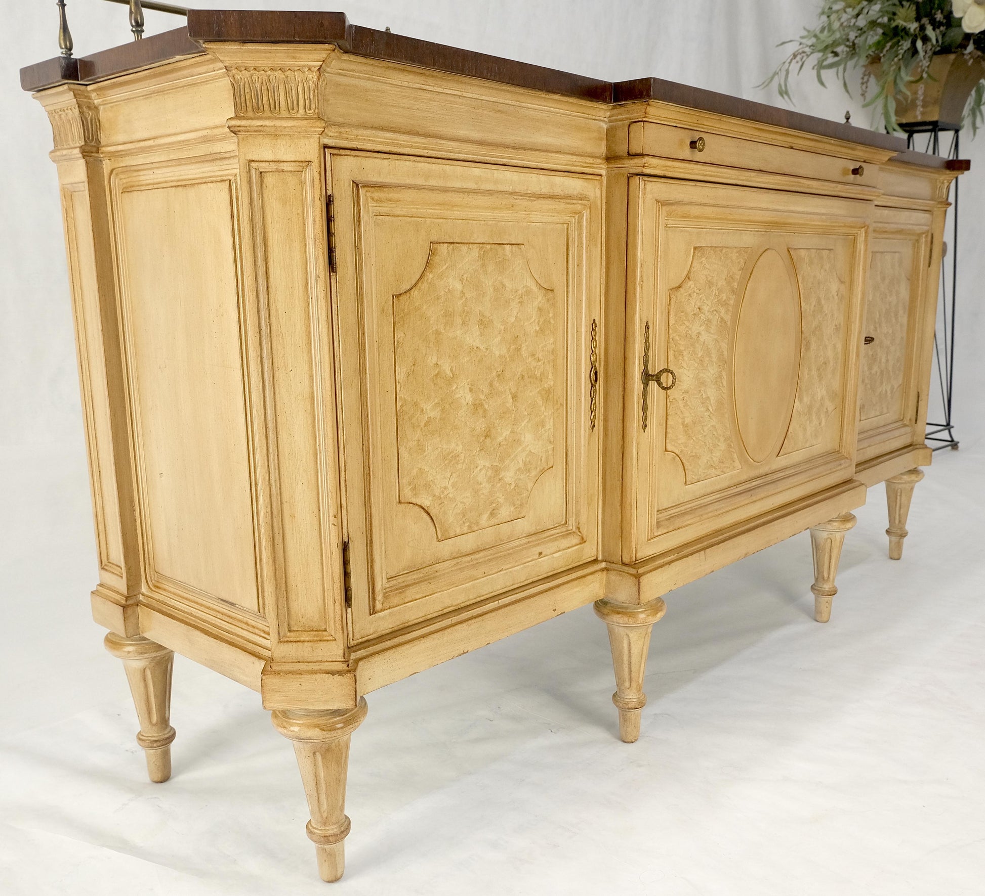 EstablishedLines Kargers Rosewood Brass Gallery Top Fitted Drawers Sideboard Buffet Credenza MINT