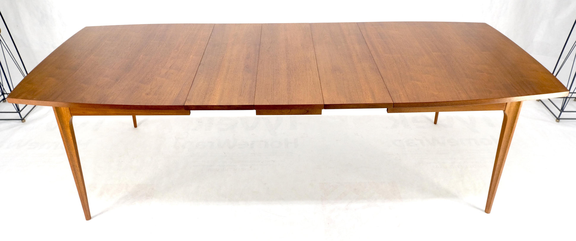 EstablishedLines Tapered Legs Walnut 3 Leaves Danish Mid Century 66" Long Dining Table MINT!
