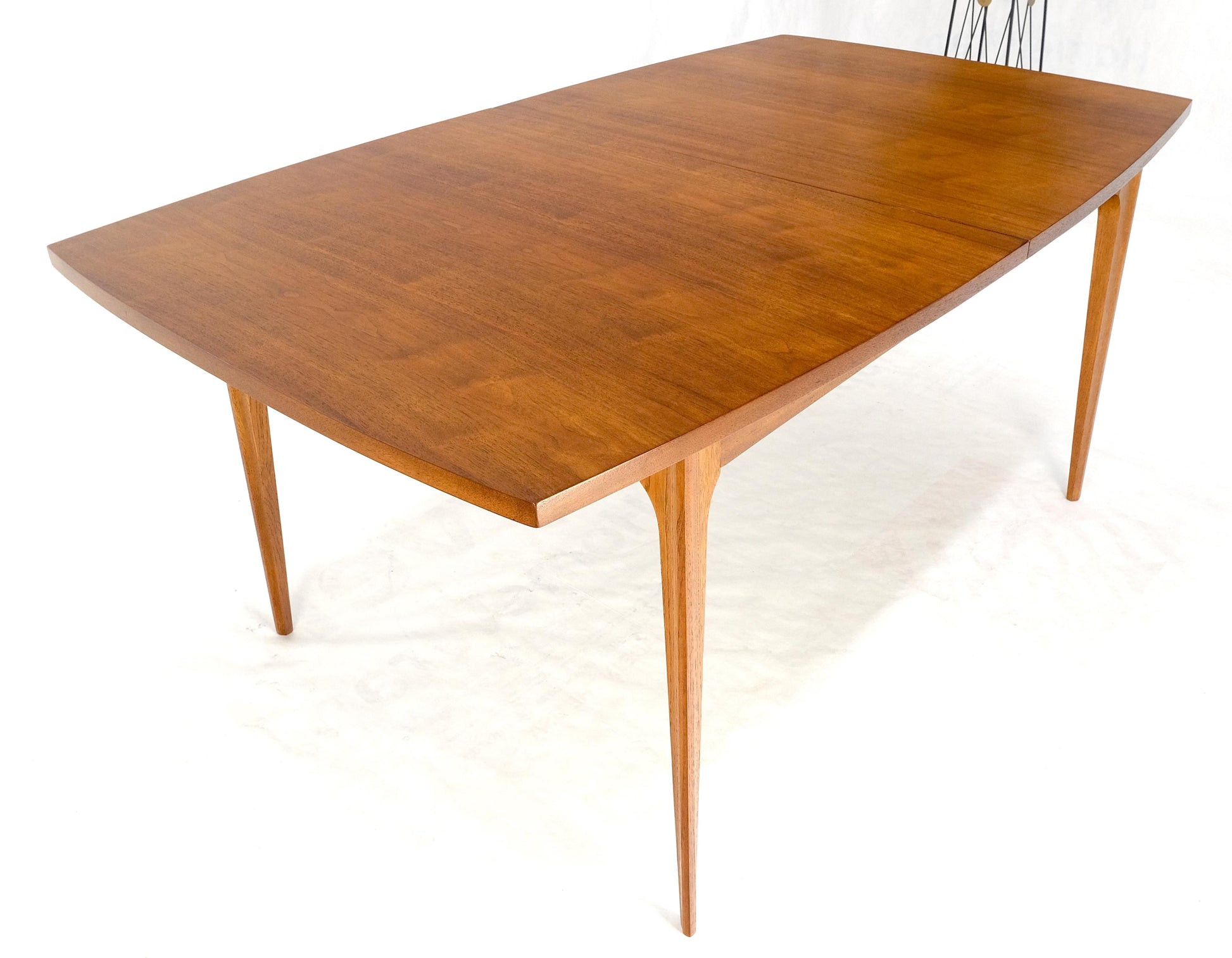 EstablishedLines Tapered Legs Walnut 3 Leaves Danish Mid Century 66" Long Dining Table MINT!
