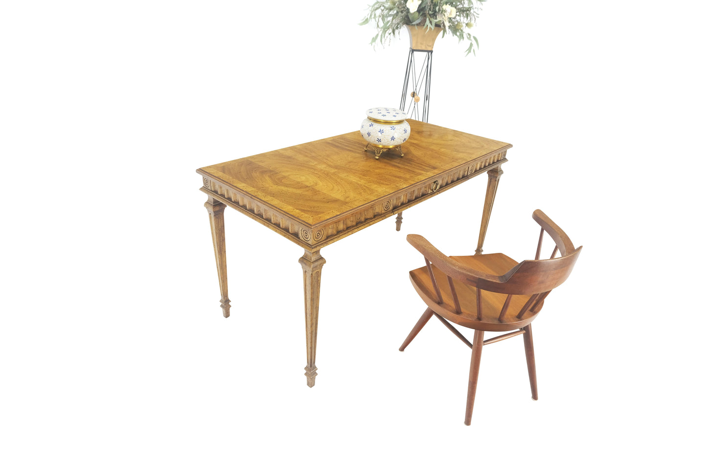 EstablishedLines Heritage Henredon Scalloped Edge Olive Burl Wood Top Desk One Drawer Table MINT!