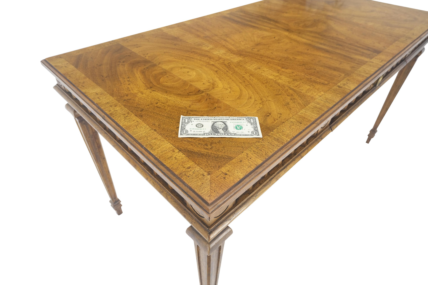 EstablishedLines Heritage Henredon Scalloped Edge Olive Burl Wood Top Desk One Drawer Table MINT!