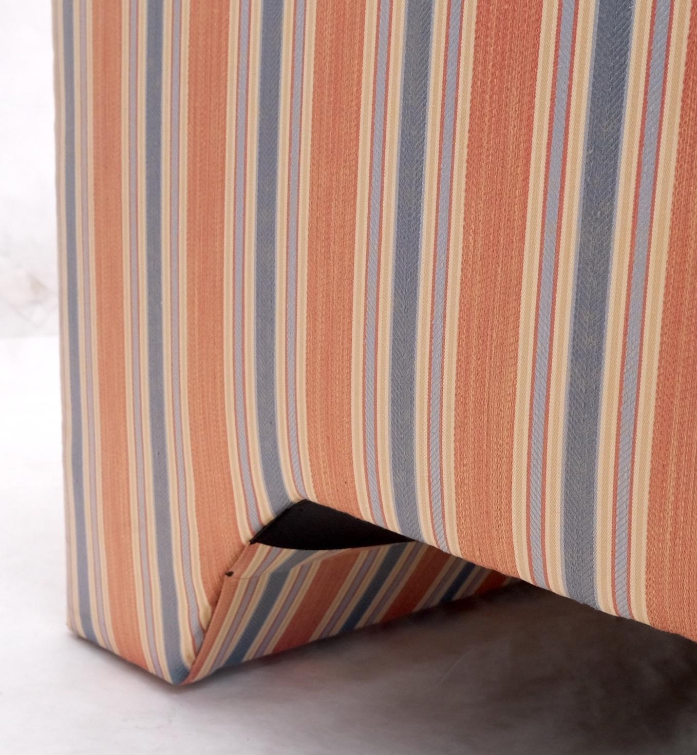 EstablishedLines Pair Mid Century Modern Lucite Base Floating Lounge Club Chairs