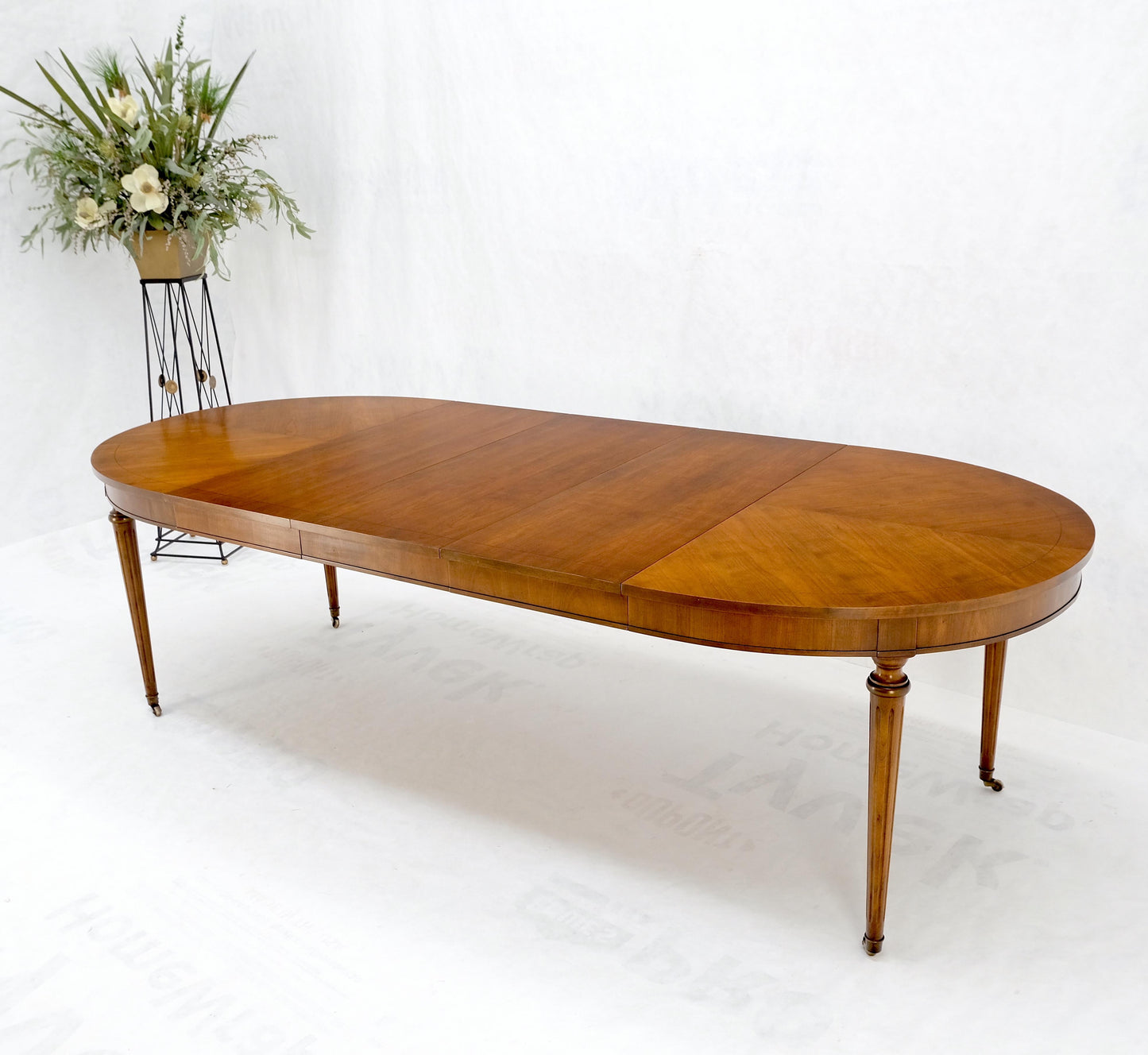 EstablishedLines American Mid-Century Oval Satinwood DiningTable 3 Leaves Fluted Tapered Leg Mint