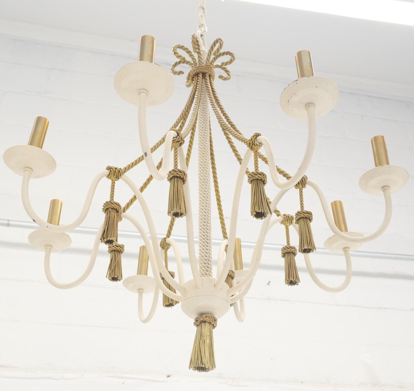 EstablishedLines Metal Tassels & Twisted Rope Motive 8 Candles Light Fixture Chandelier MINT