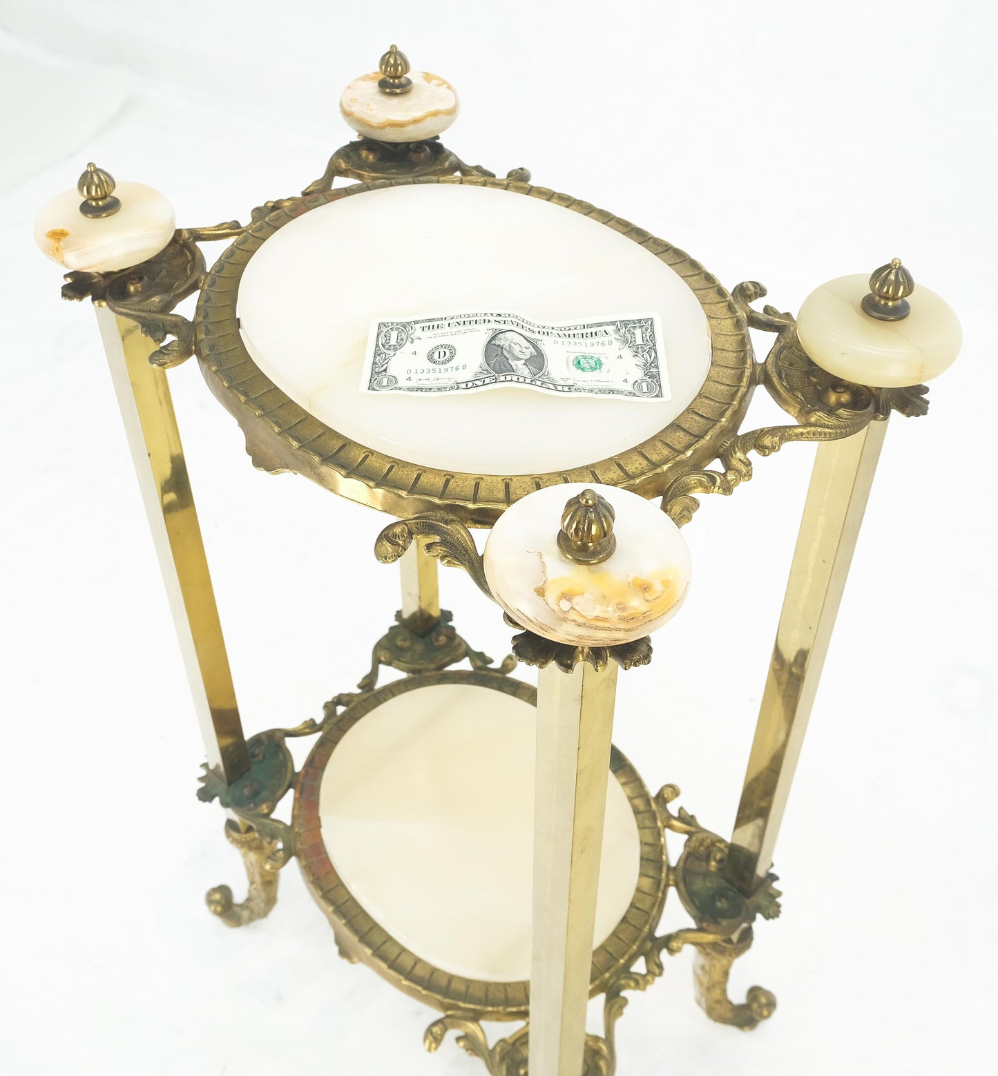 Victorian Style Brass Oval Onyx Marble Turned Finials Lamp Side Table Stand MINT