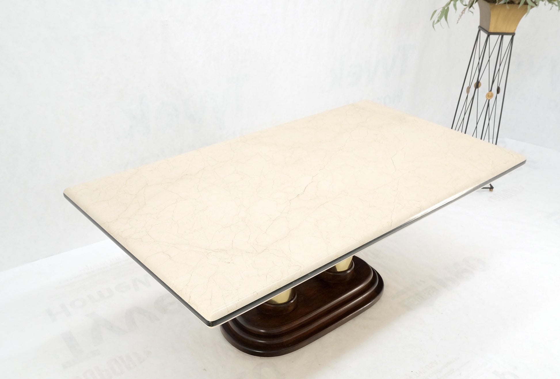 EstablishedLines Rounded Edge Marble Top Single Brass Pedestal Base Dining Conference Table Mint!