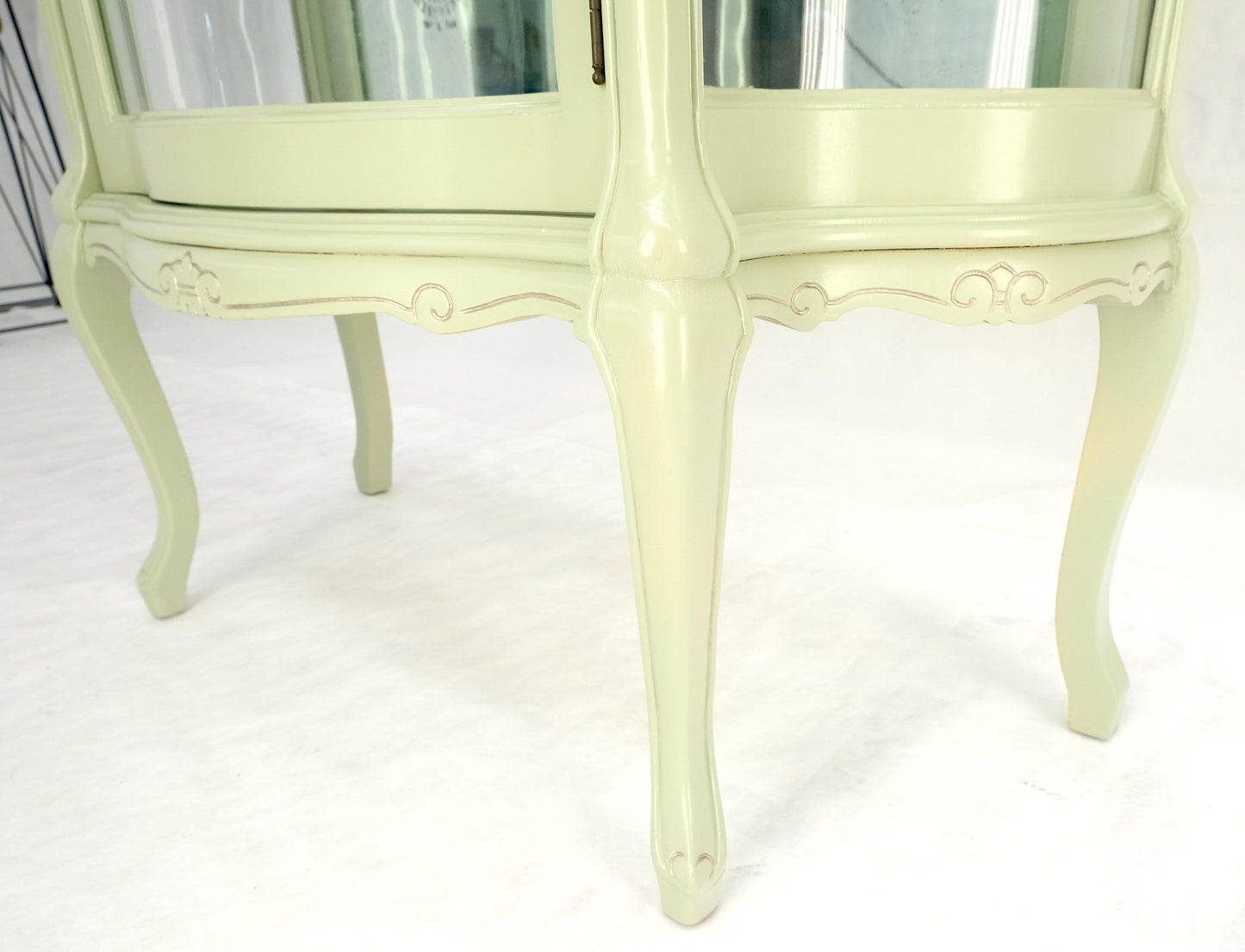EstablishedLines 1920s Curved Glass Light Olive Tone Lacquer Finish Curio Display Cabinet MINT!