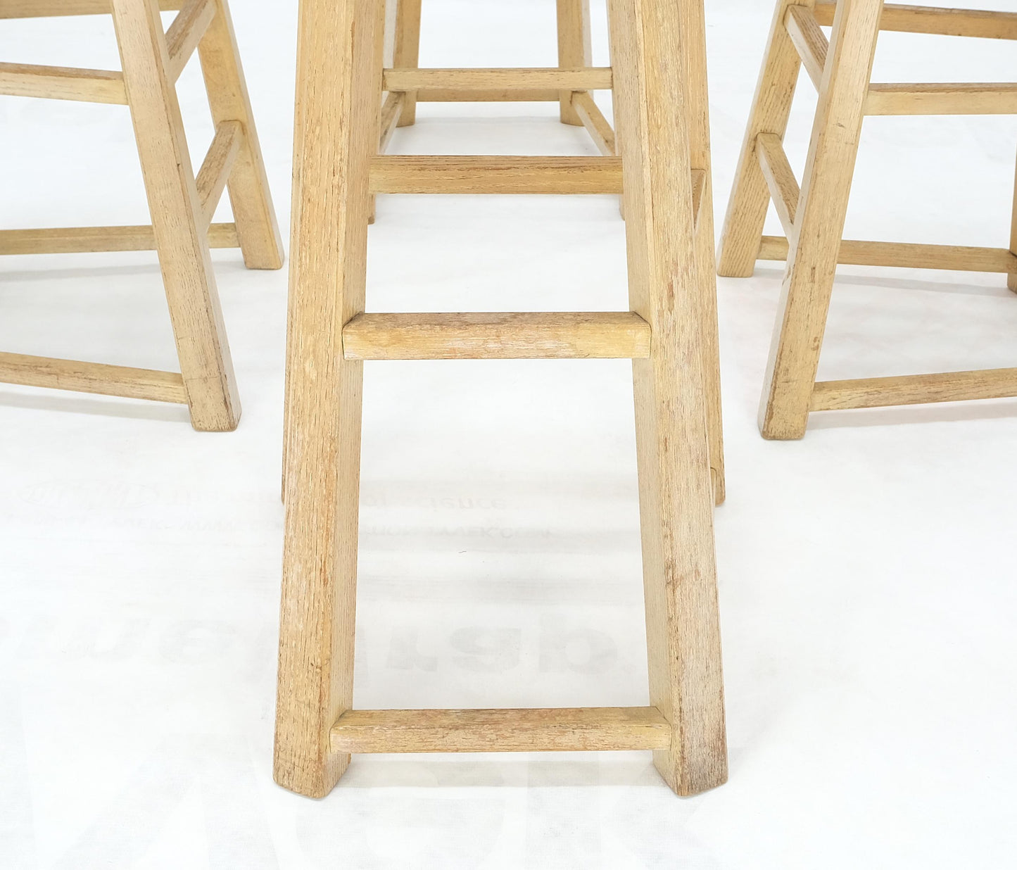 EstablishedLines Set of 4 Arts & Crafts Style Horse Head Carving Motif Bar Stools Chairs