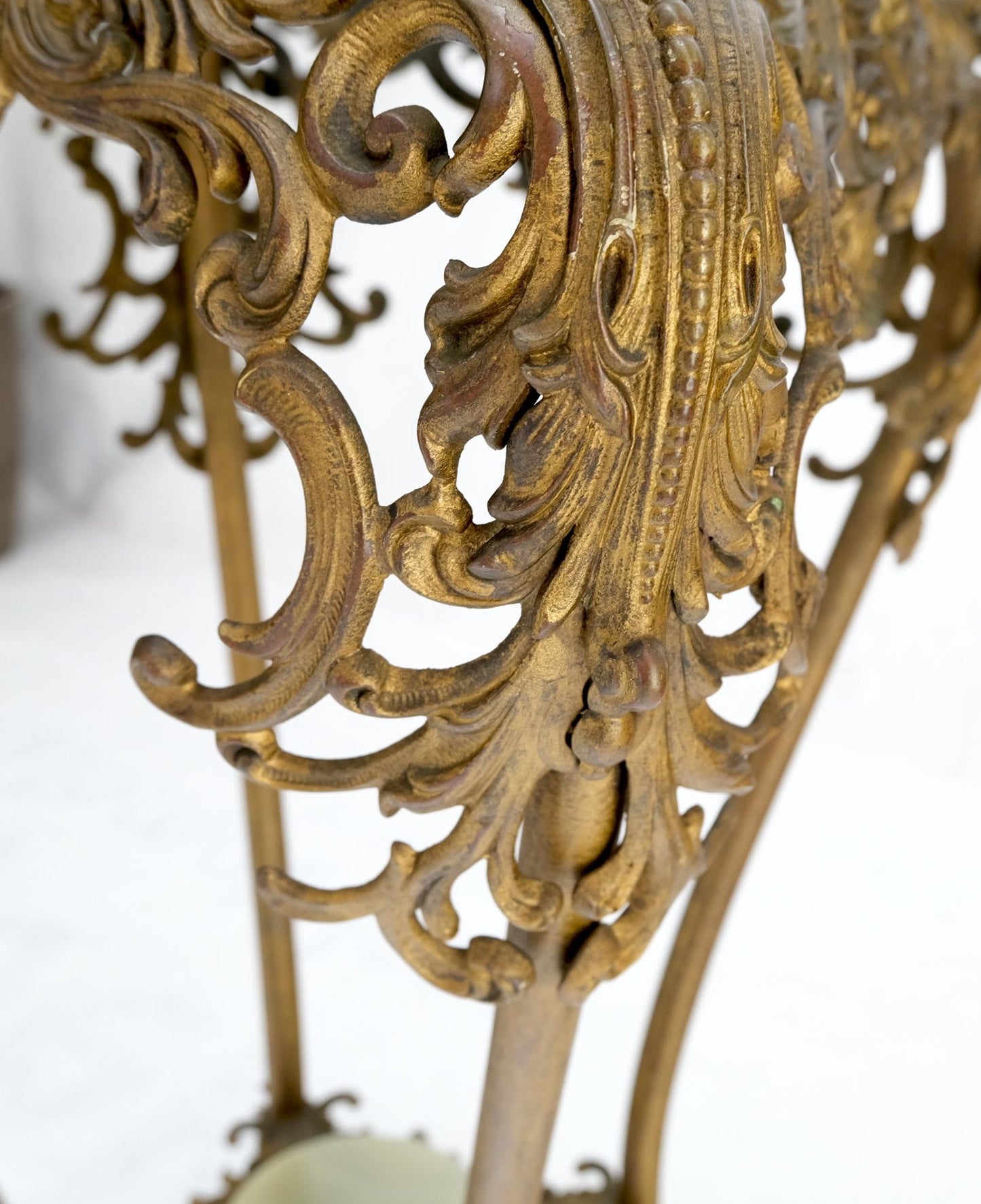 EstablishedLines Onyx Top Ornate Gilt Brass Base Lamp Table Stand Pedestal