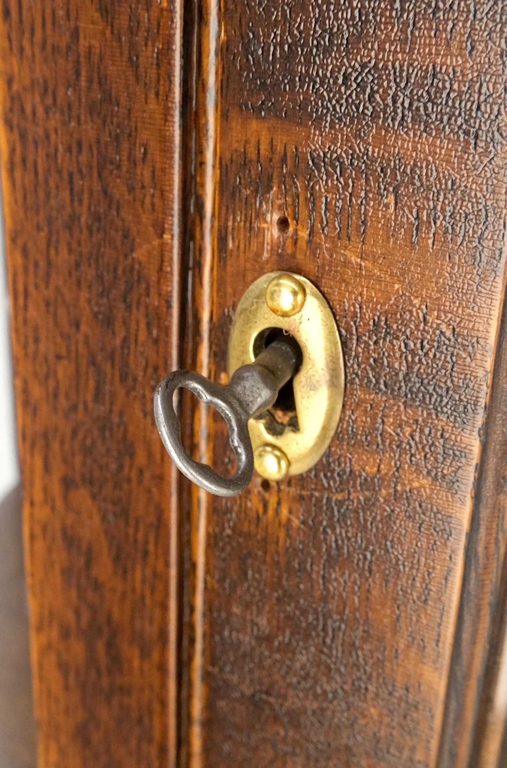 EstablishedLines Carved Oak Mirrored Gallery Top Curved Glass Display Curio Showcase Cabinet