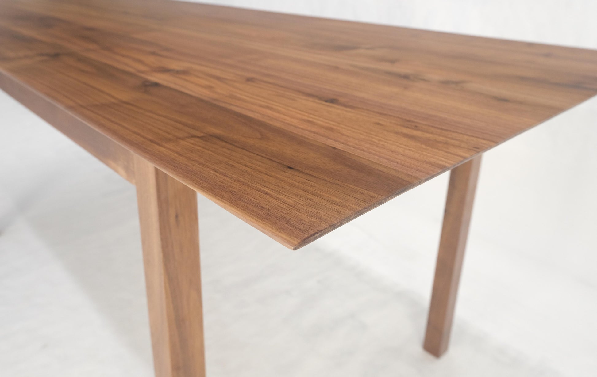 EstablishedLines Solid Walnut Knife Edge Parsons Square Legs Rectangle 6' Long Dining Table MINT!