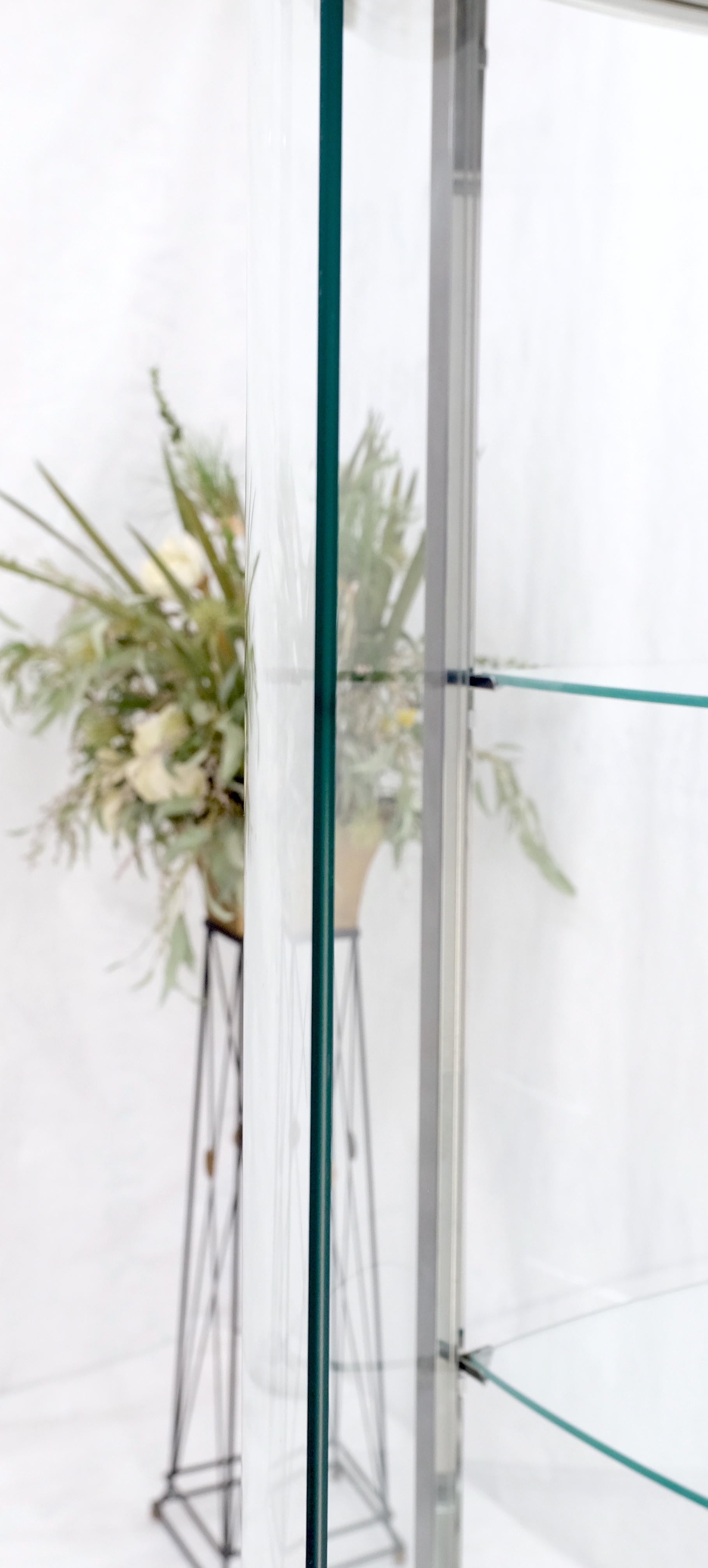 EstablishedLines Rounded Triangle Shape Bowed Glass & Chrome Shelves Display Case Vitrine MINT!