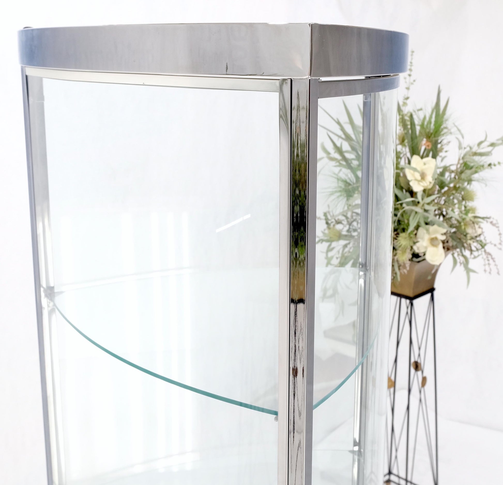 EstablishedLines Rounded Triangle Shape Bowed Glass & Chrome Shelves Display Case Vitrine MINT!