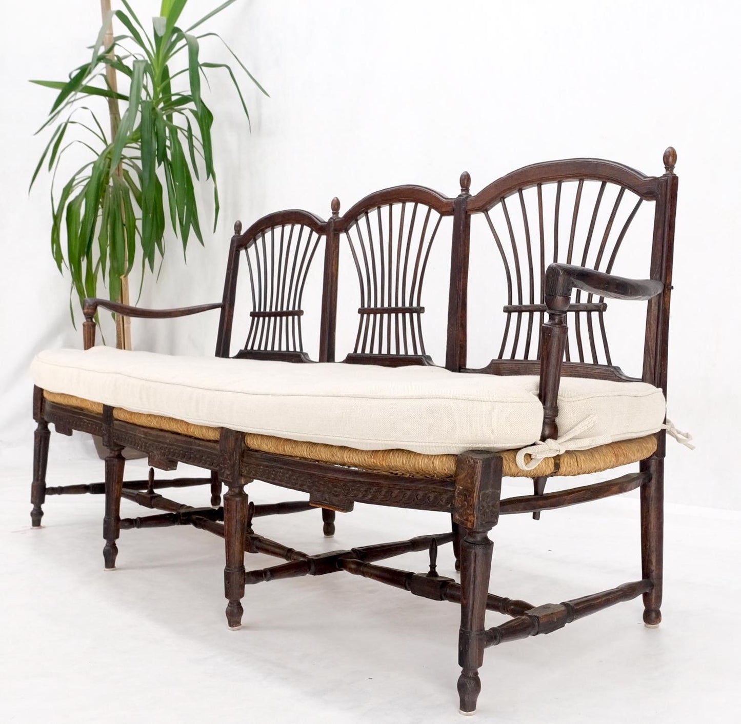 EstablishedLines Antique Tripple Rush Seat Solid Linen Upholstery Cushion Bench Sattee Sofa Mint!