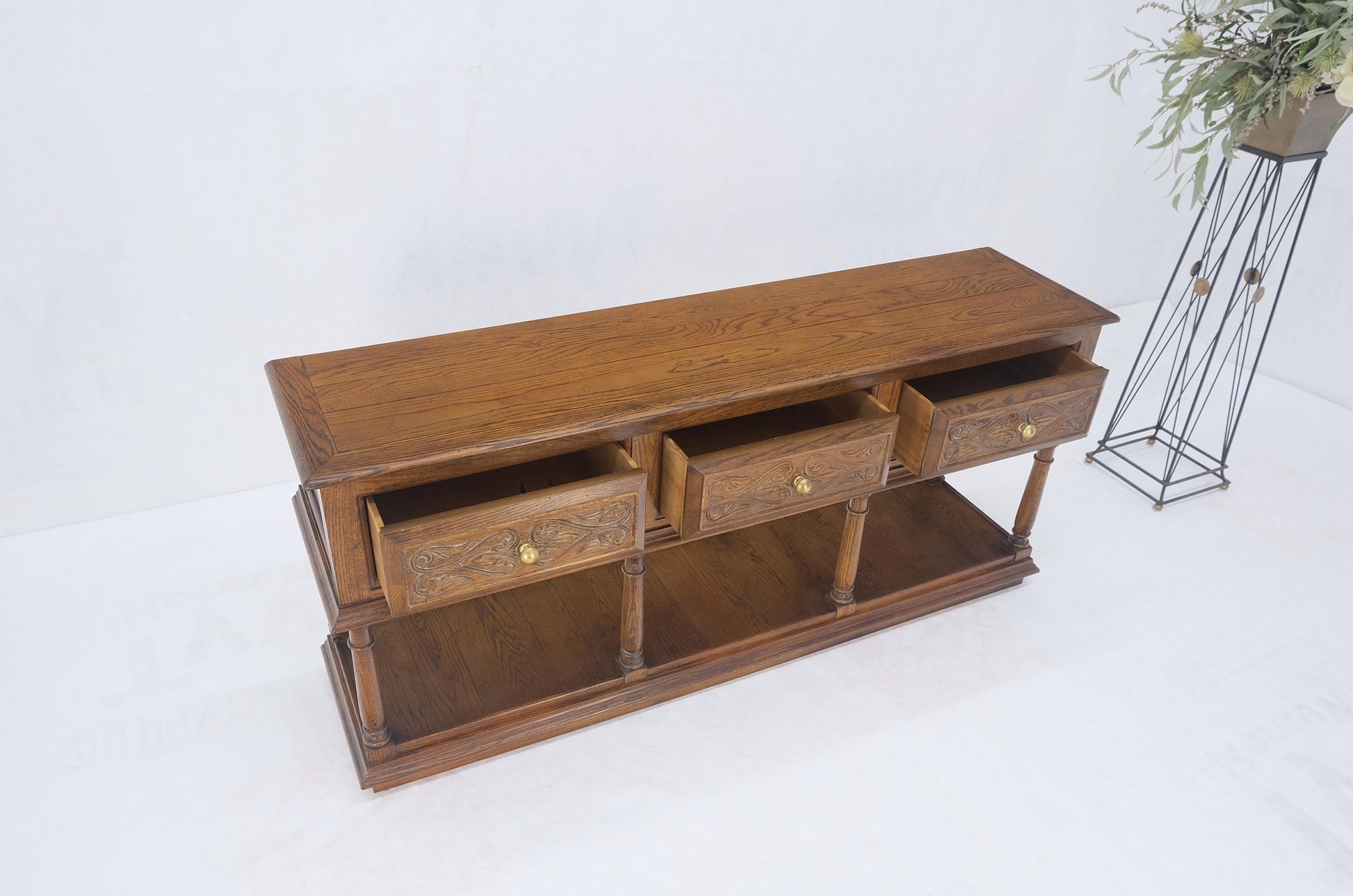 EstablishedLines Spanish Colonial Carved Oak 3 Deep Drawer Sideboard Credenza Buffet Console MINT