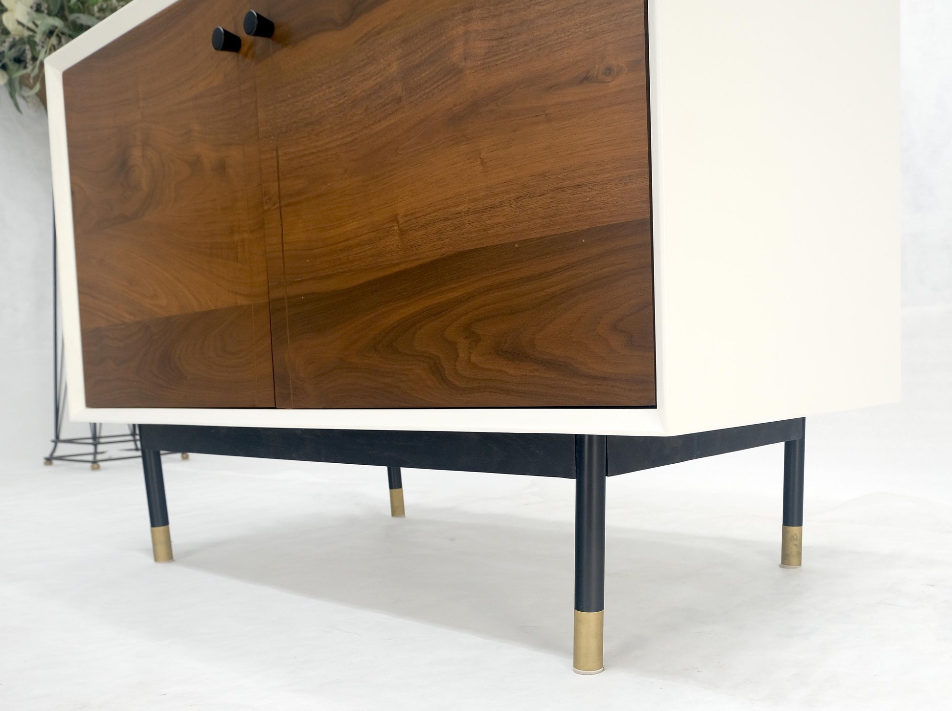 EstablishedLines Bookmached Walnut Double Doors White Lacquer Compact 28" Tall Credenza MINT