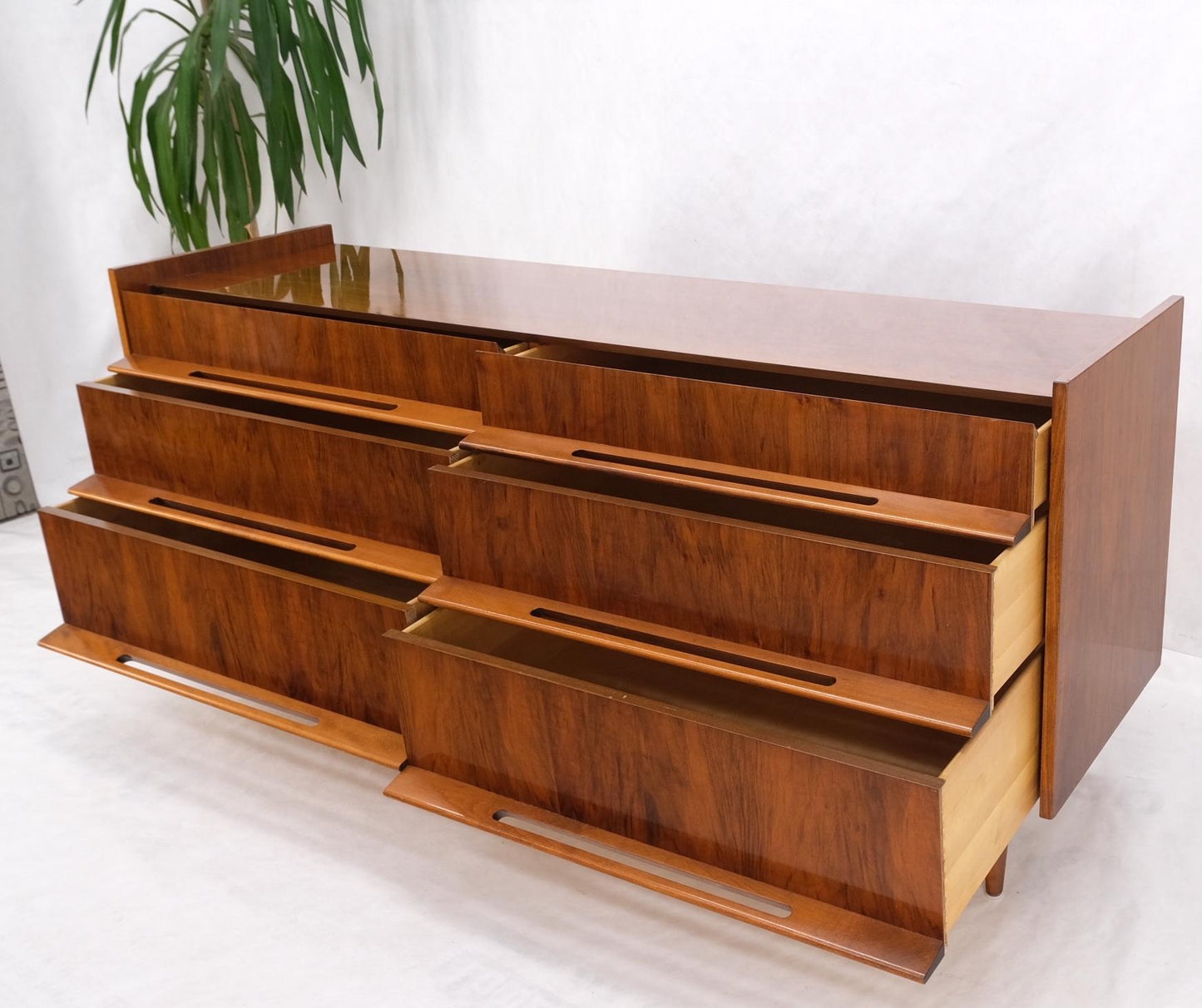 EstablishedLines Edmond Spence Lacquered Walnut 6 Drawers Long Dresser Cabinet Credenza Mint!