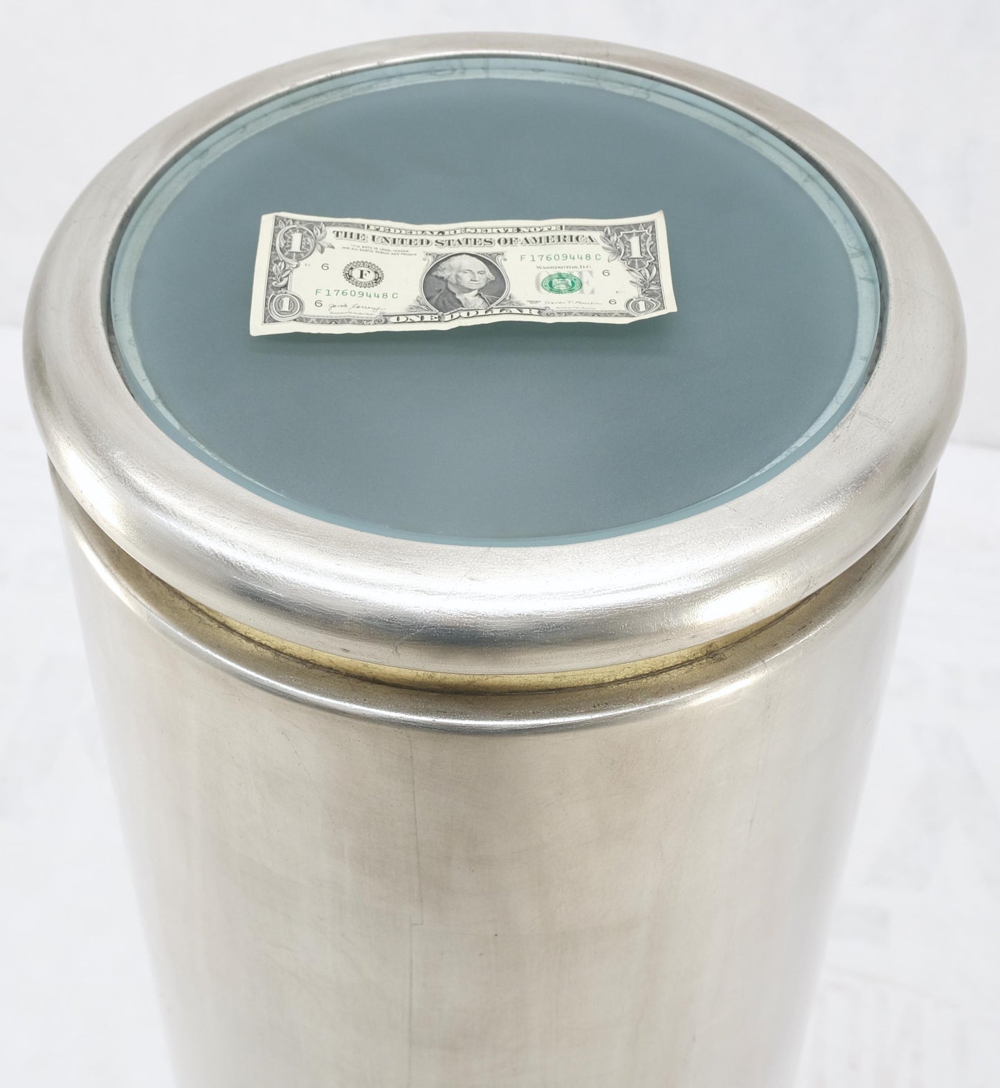 EstablishedLines Silver Leaf Gilt Round Cylinder Shape Lighted Pedestal Floor Lamp MINT!