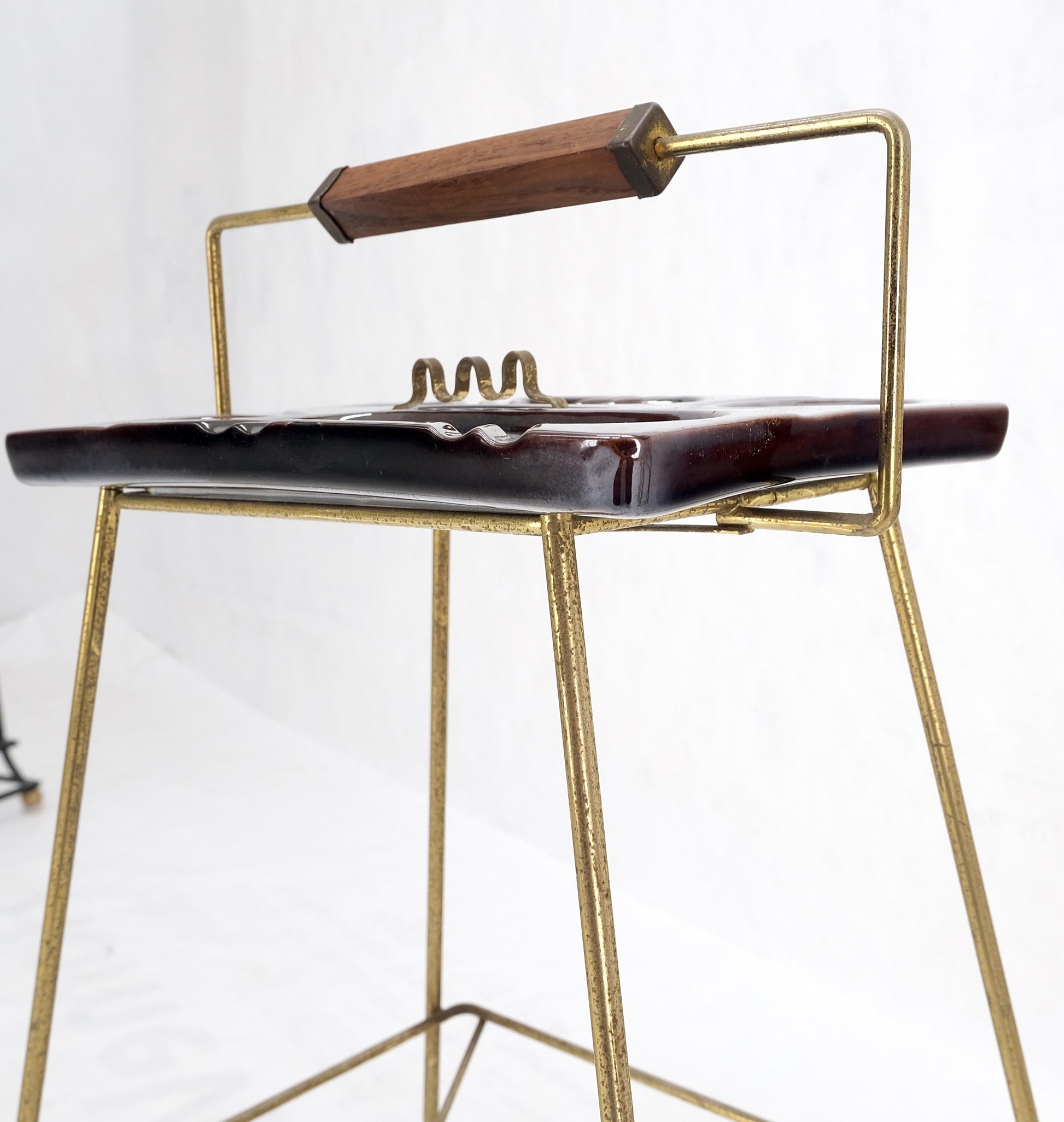 EstablishedLines 1950's Tony Paul Style Wire Base Porcelain Pottery Ash Tray MINT!