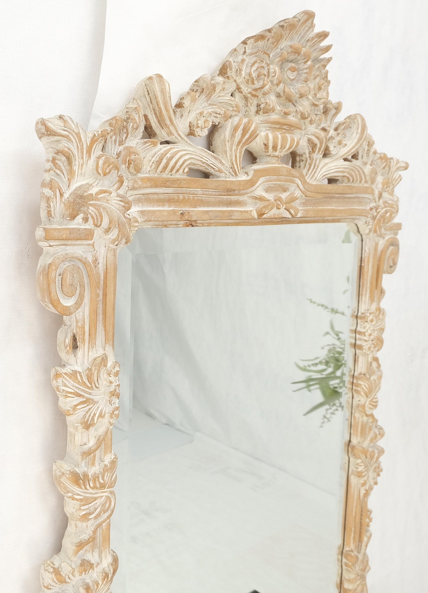 EstablishedLines Maitland Smith Carved White Wash Finish Wall Mirror Matching Console Table MINT!
