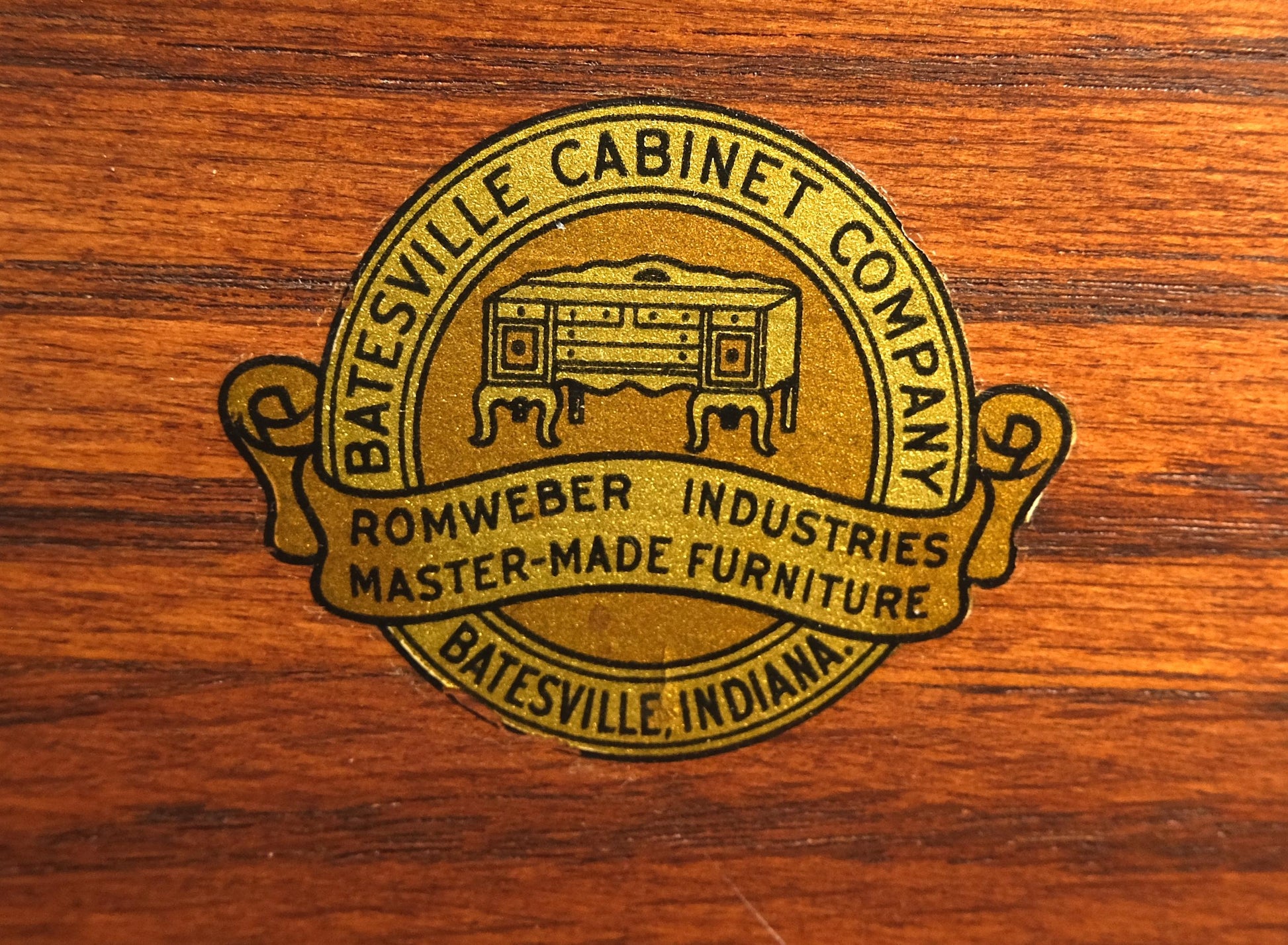 EstablishedLines Federal Flame Crotch Mahogany Bow Front Double Door Compartment Sideboard MINT!