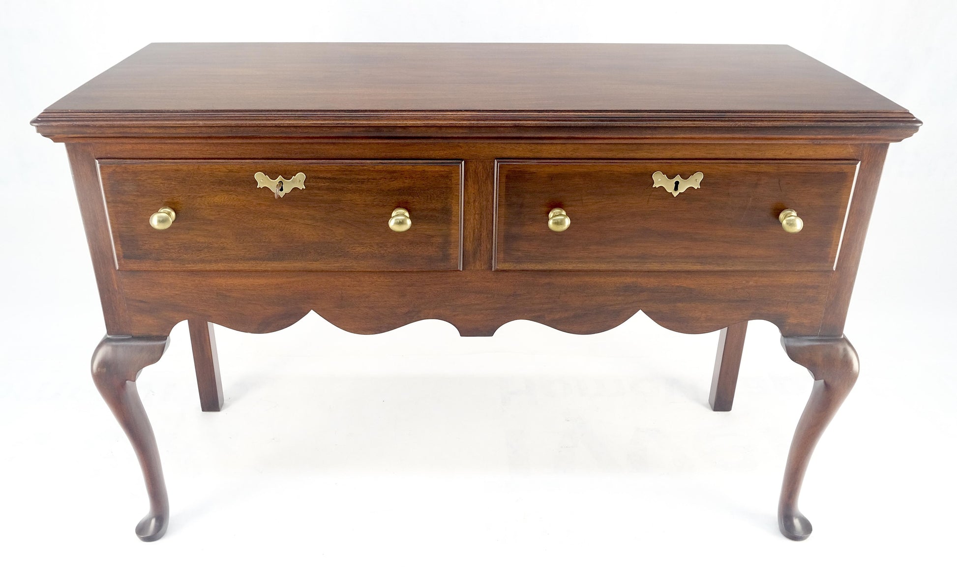 EstablishedLines Virginia Galleries Henkel Harris Mahogany Double Drawer Buffet Short Sideboard