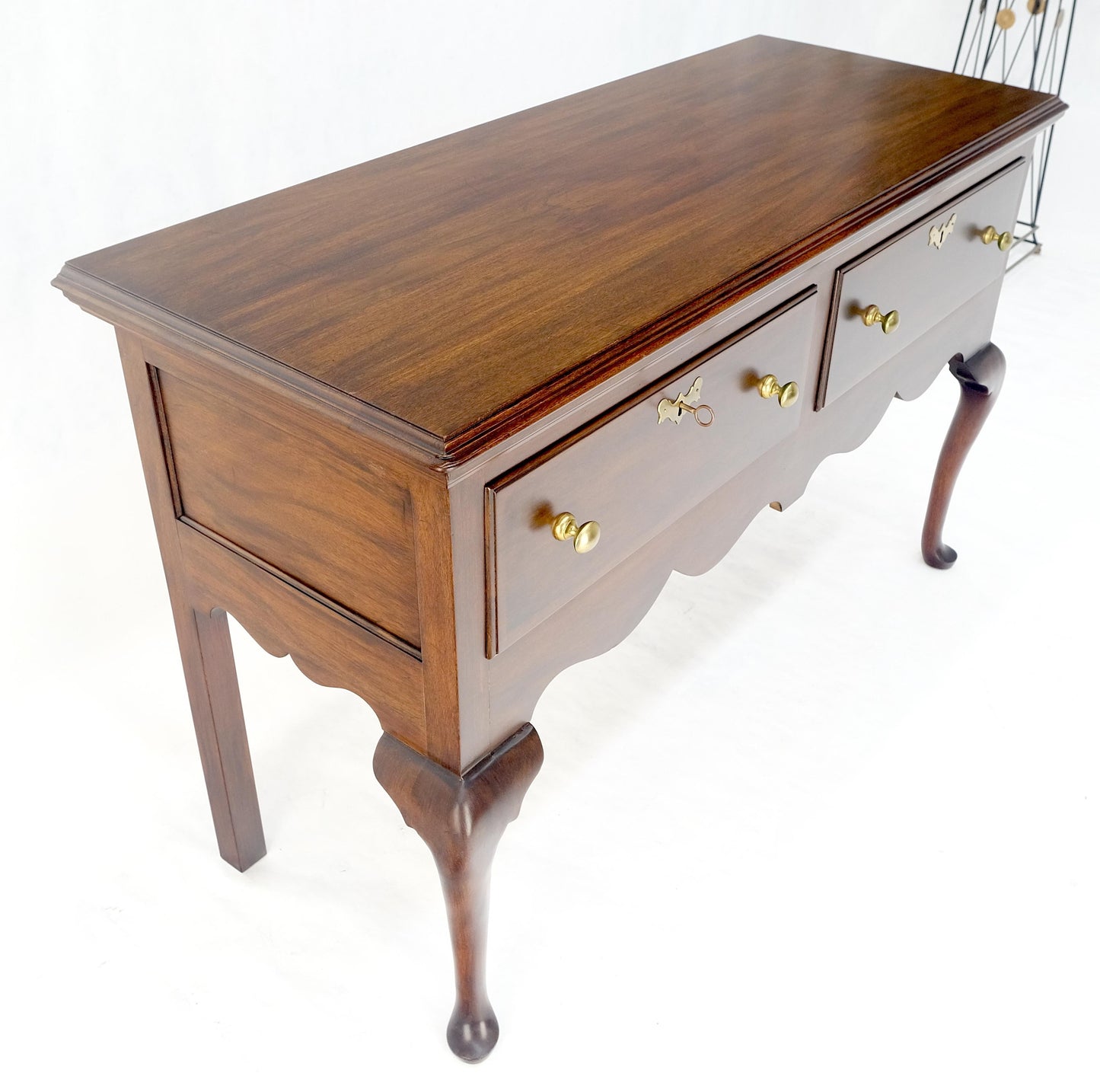 EstablishedLines Virginia Galleries Henkel Harris Mahogany Double Drawer Buffet Short Sideboard