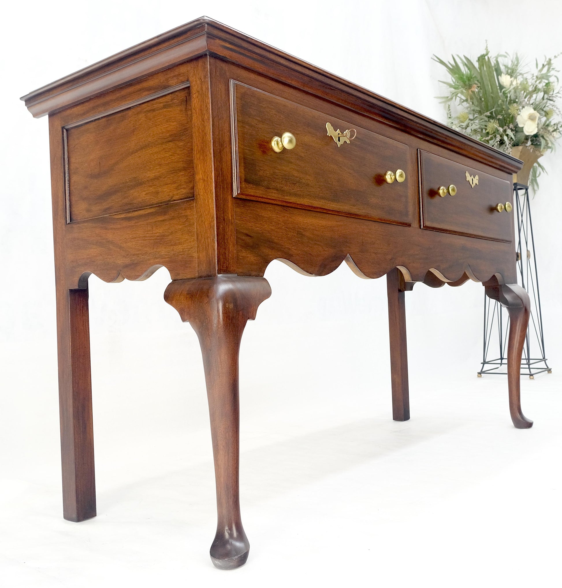 EstablishedLines Virginia Galleries Henkel Harris Mahogany Double Drawer Buffet Short Sideboard
